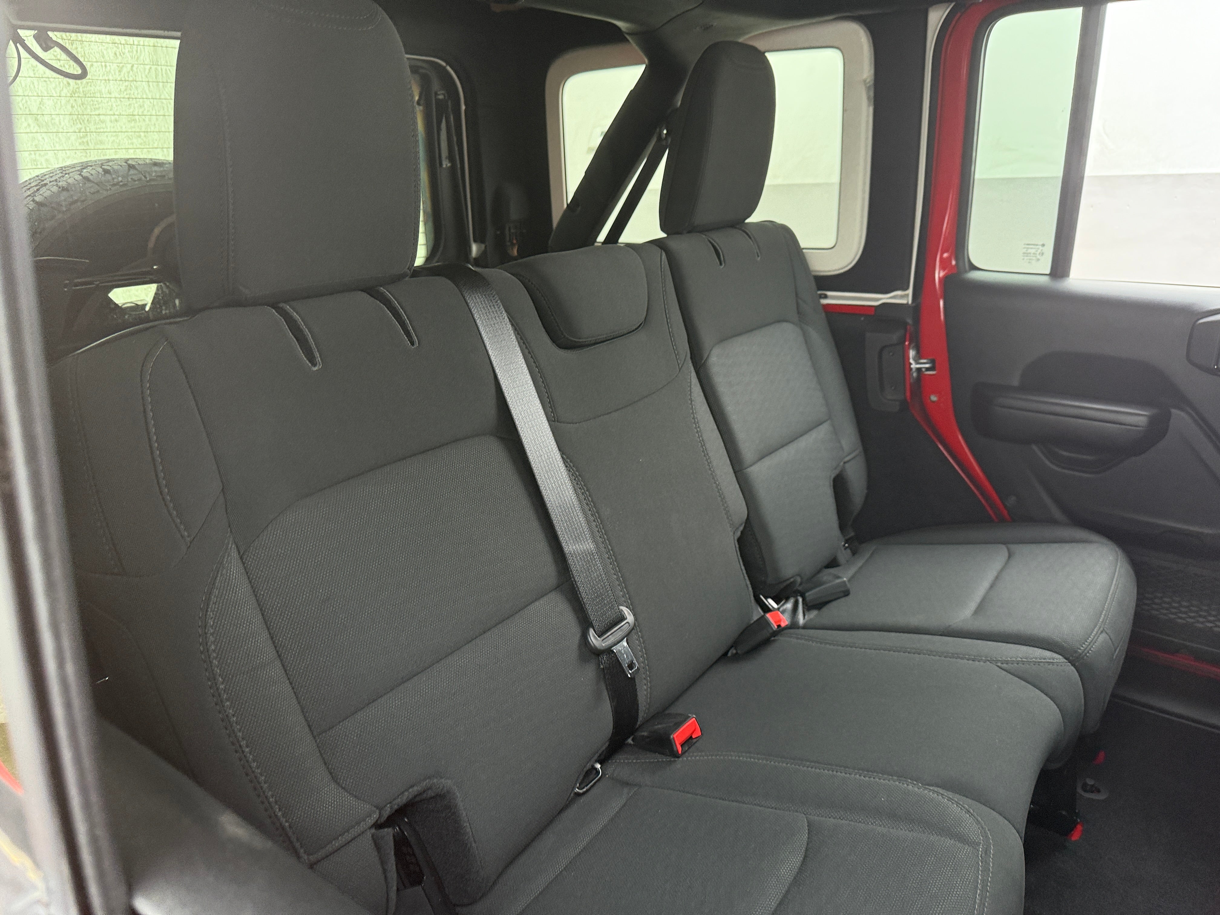 Thumbnail: 2019 Jeep Wrangler - 6