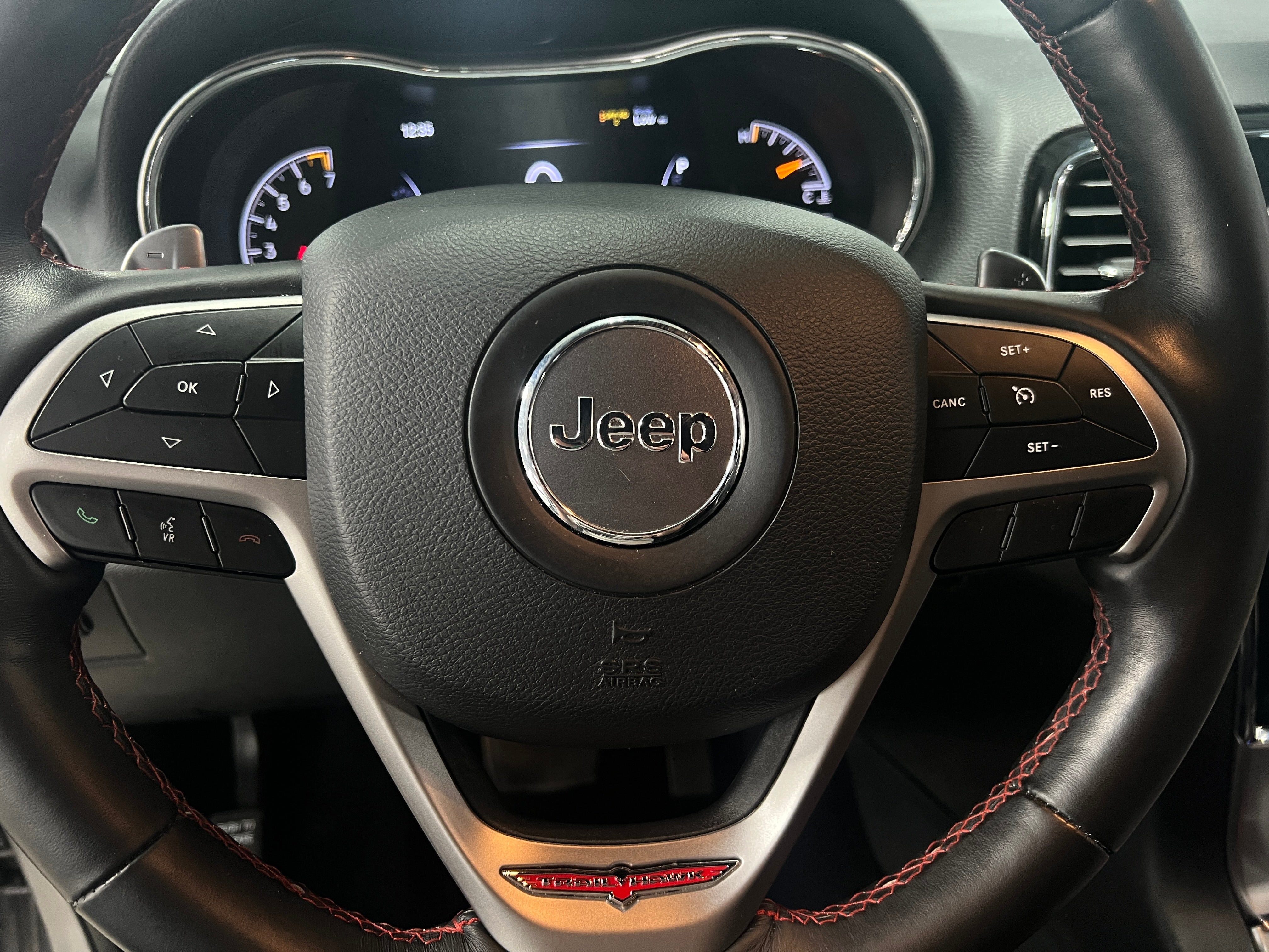 Thumbnail: 2019 Jeep Grand Cherokee - 5