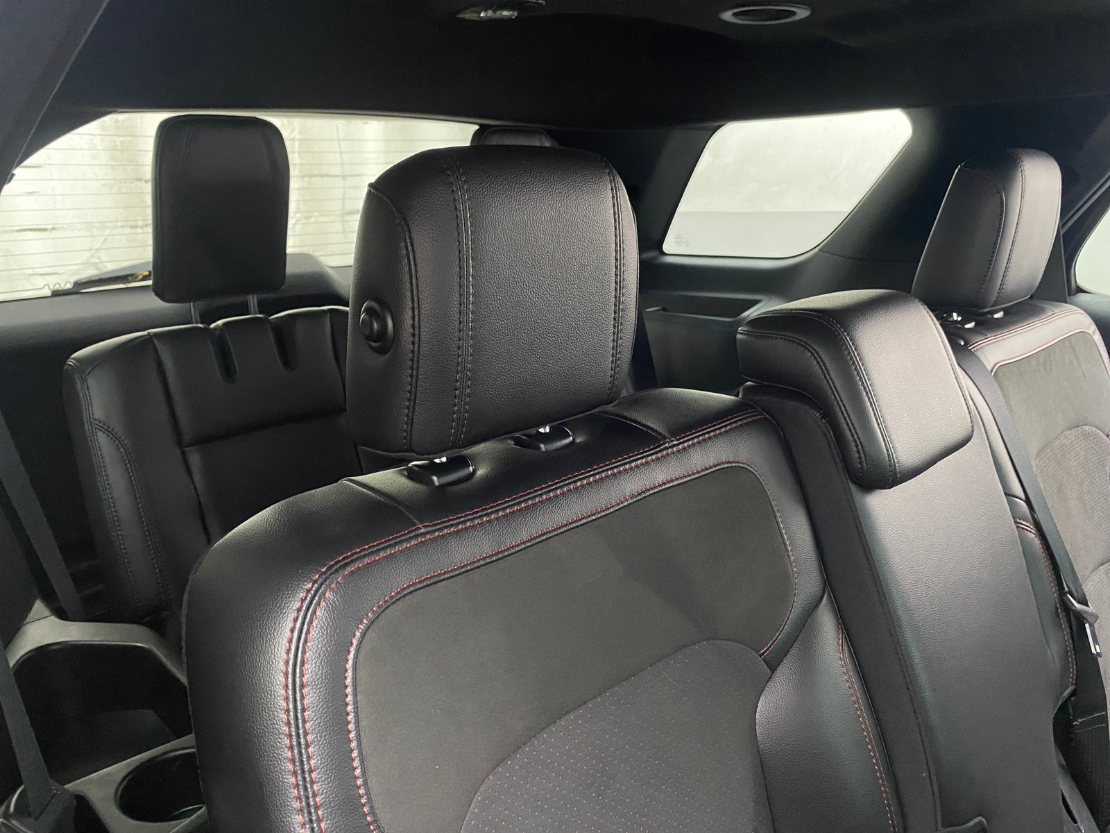 Thumbnail: 2018 Ford Explorer - 5