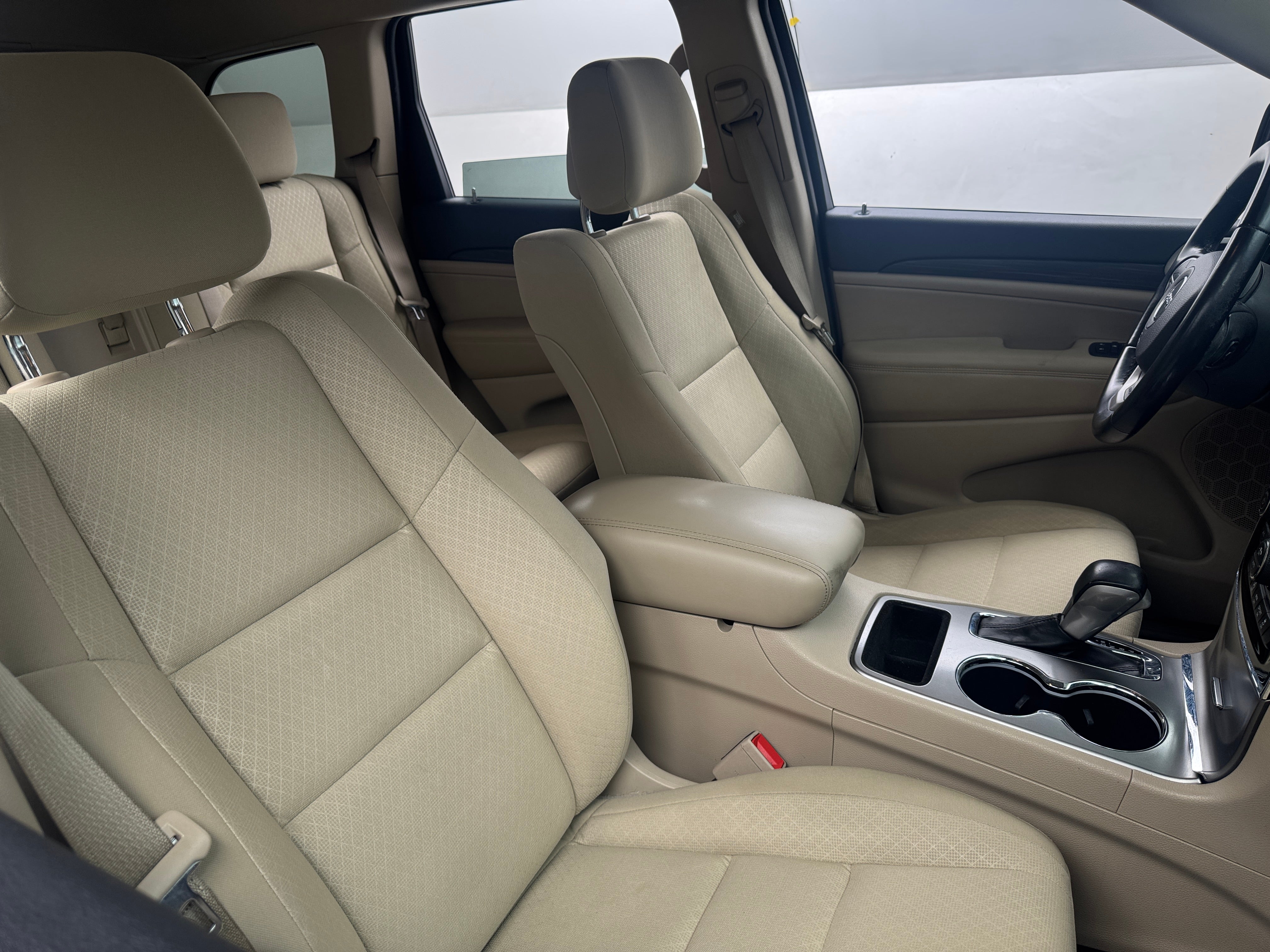 Thumbnail: 2020 Jeep Grand Cherokee - 2