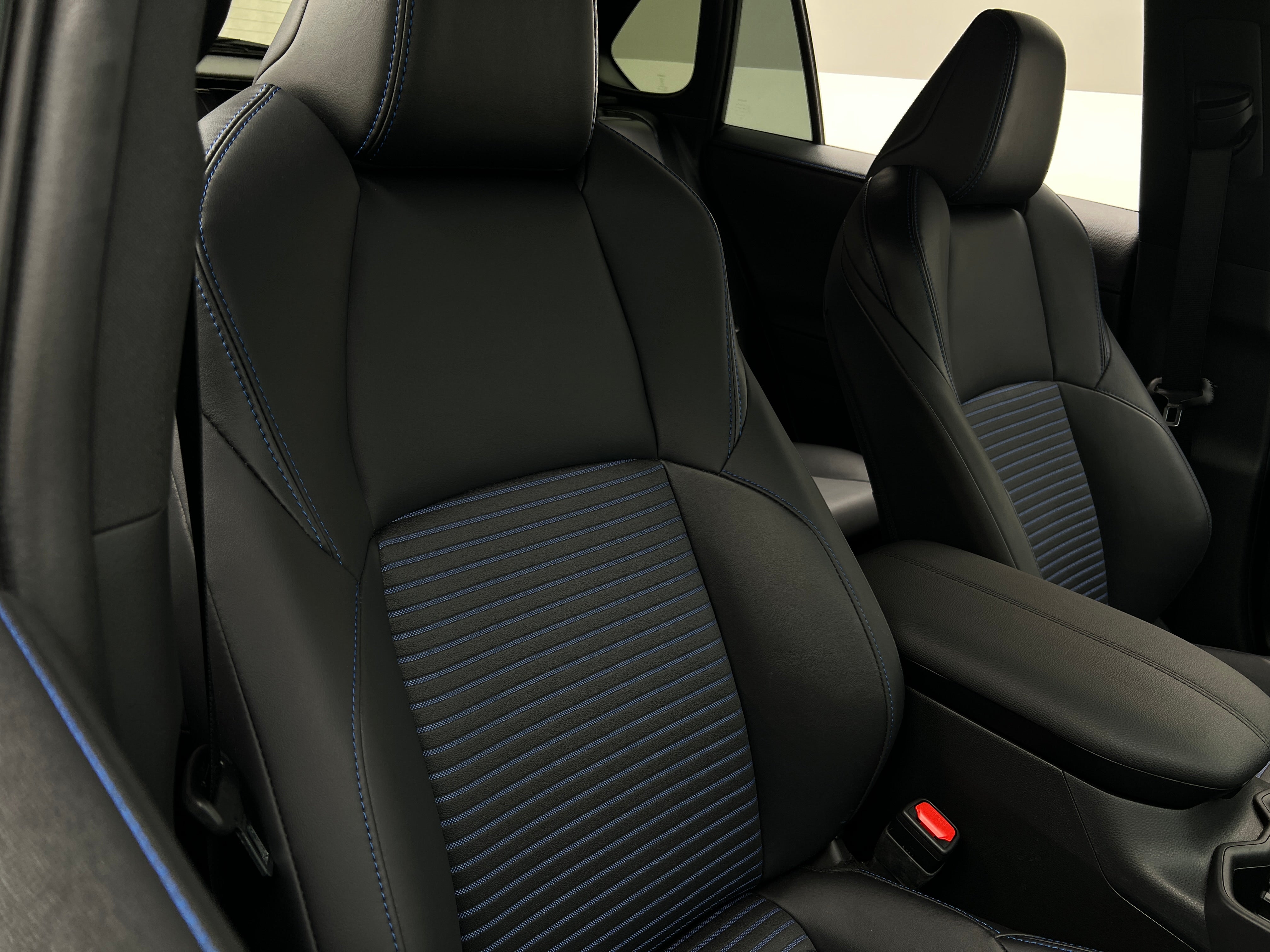 Thumbnail: 2024 Toyota RAV4 - 2