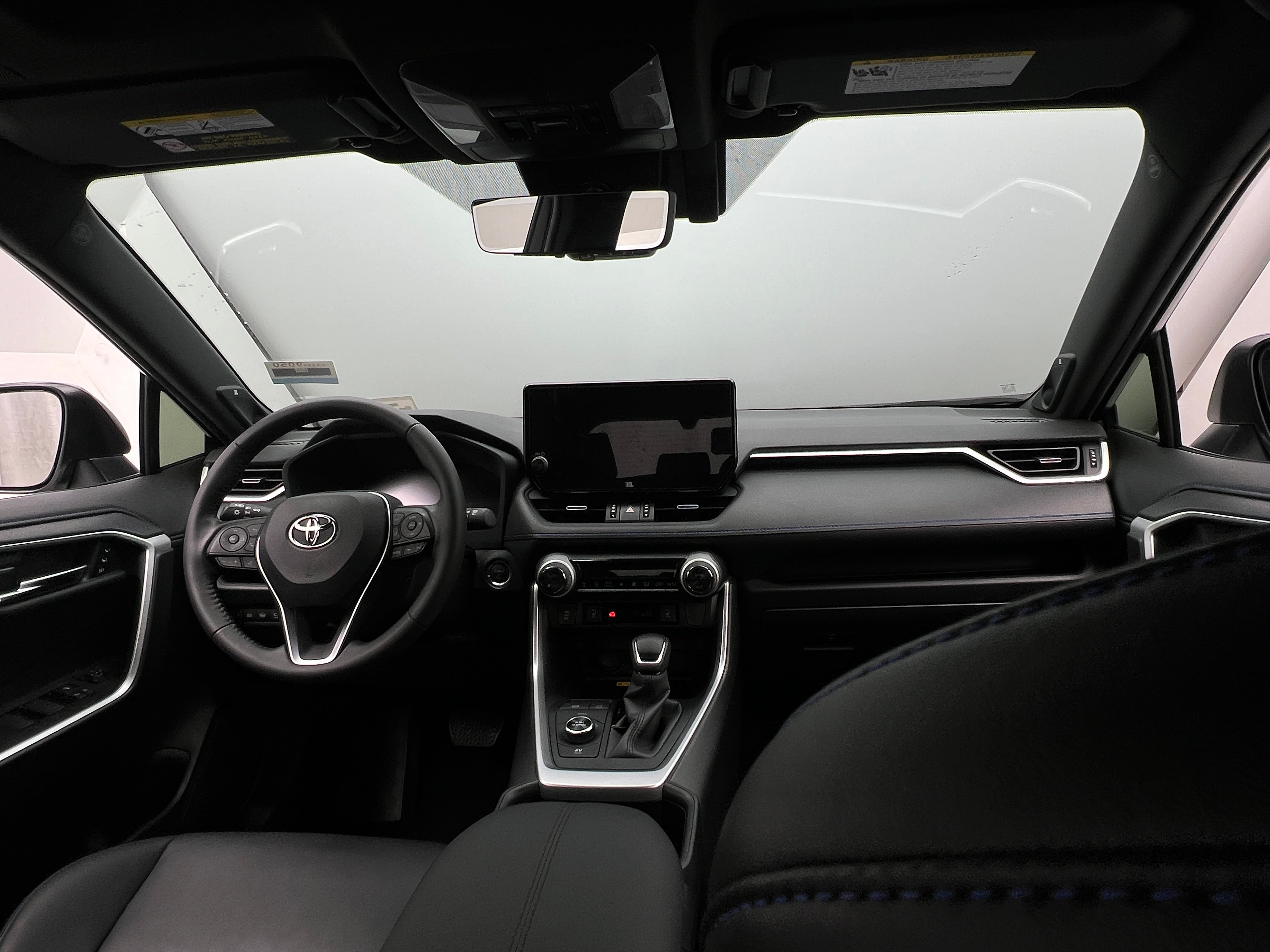 Thumbnail: 2024 Toyota RAV4 - 3