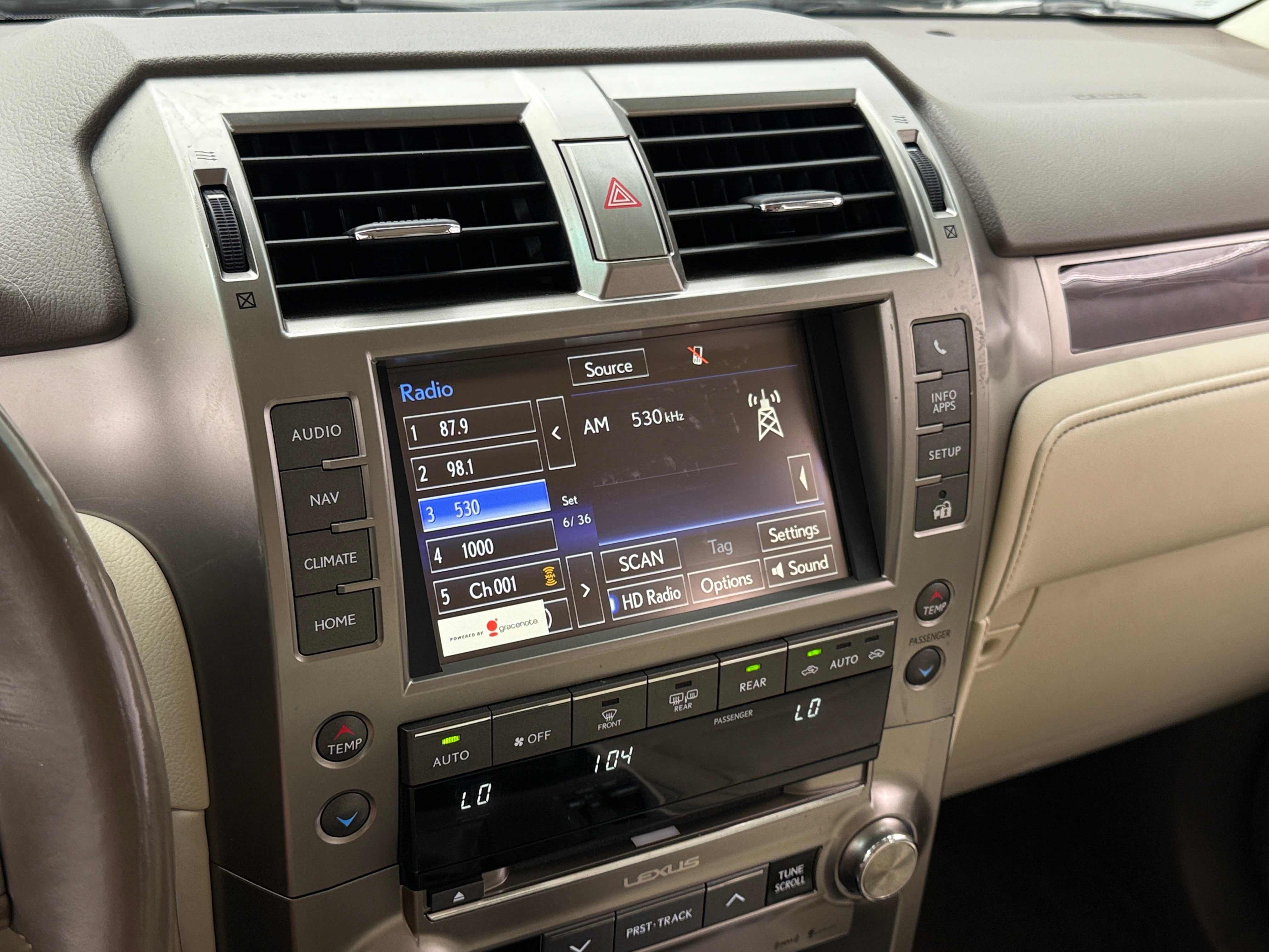 Thumbnail: 2017 Lexus GX - 3
