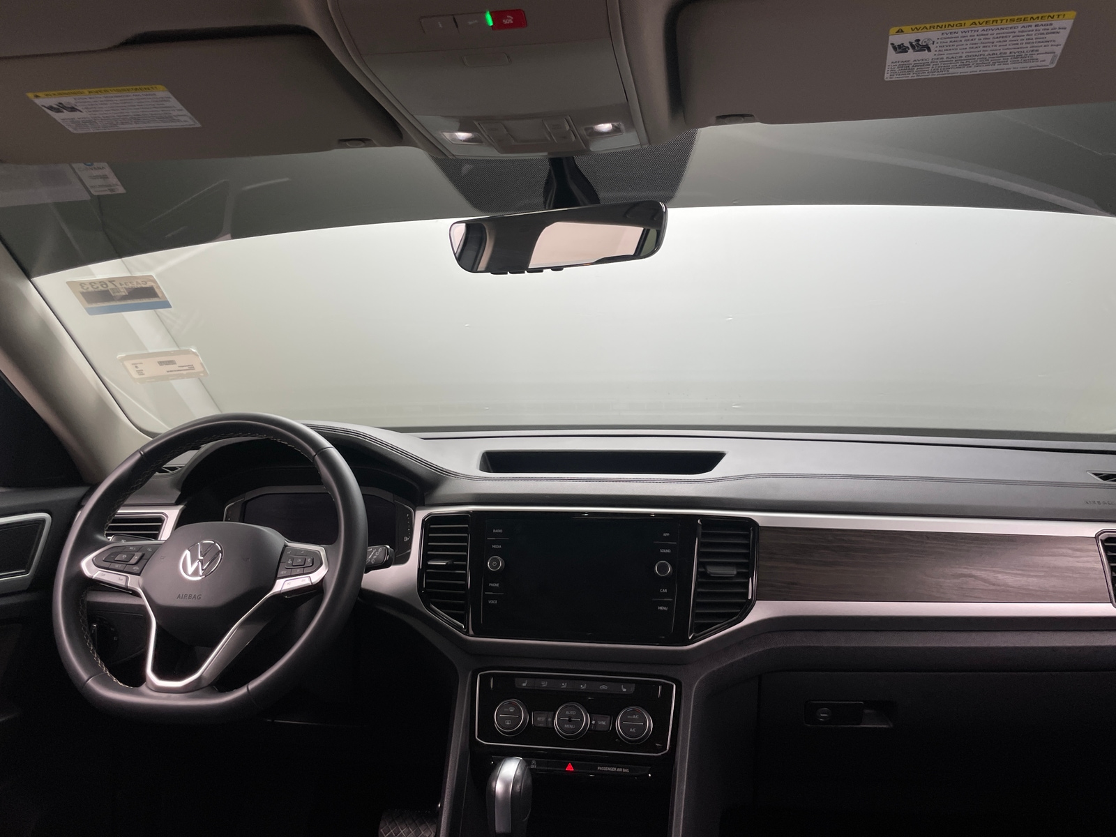 Thumbnail: 2022 Volkswagen Atlas - 2