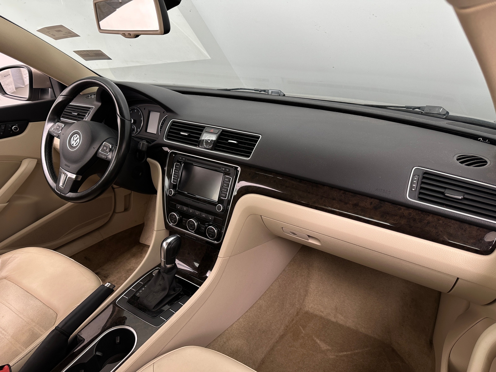 Thumbnail: 2015 Volkswagen Passat - 2