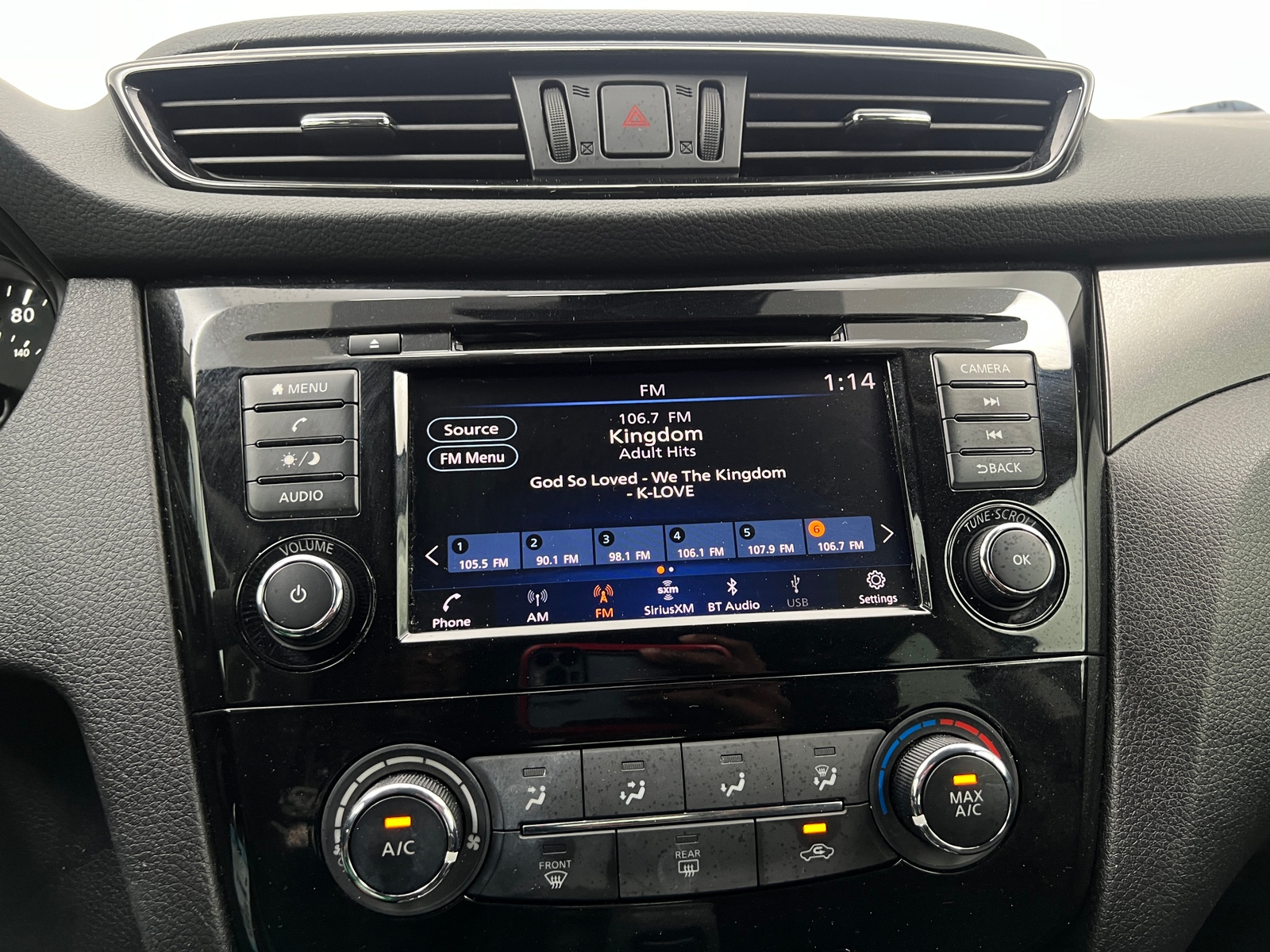 Thumbnail: 2020 Nissan Rogue Sport - 4