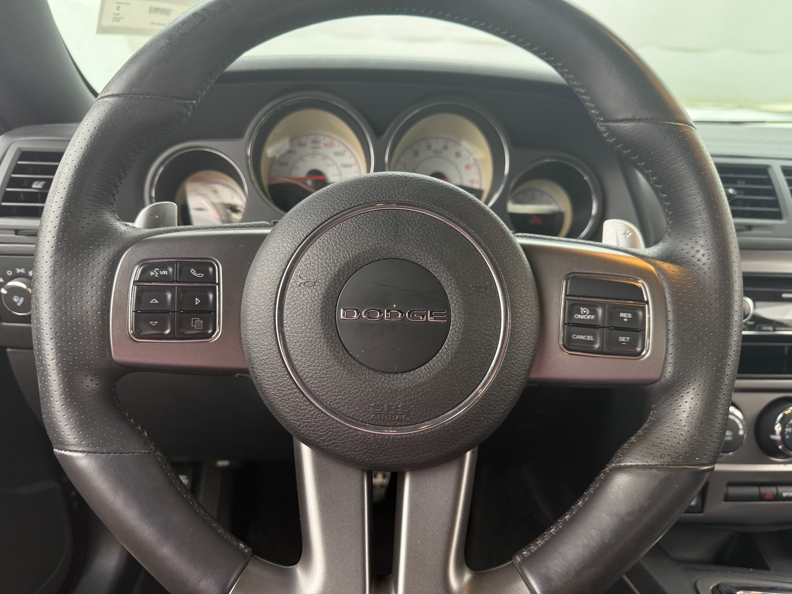 Thumbnail: 2014 Dodge Challenger - 4