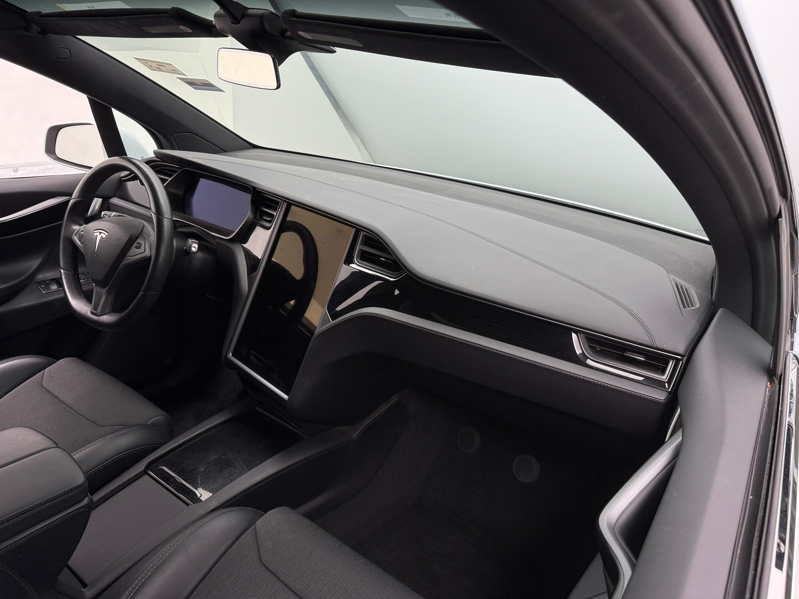 Thumbnail: 2018 Tesla Model X - 2