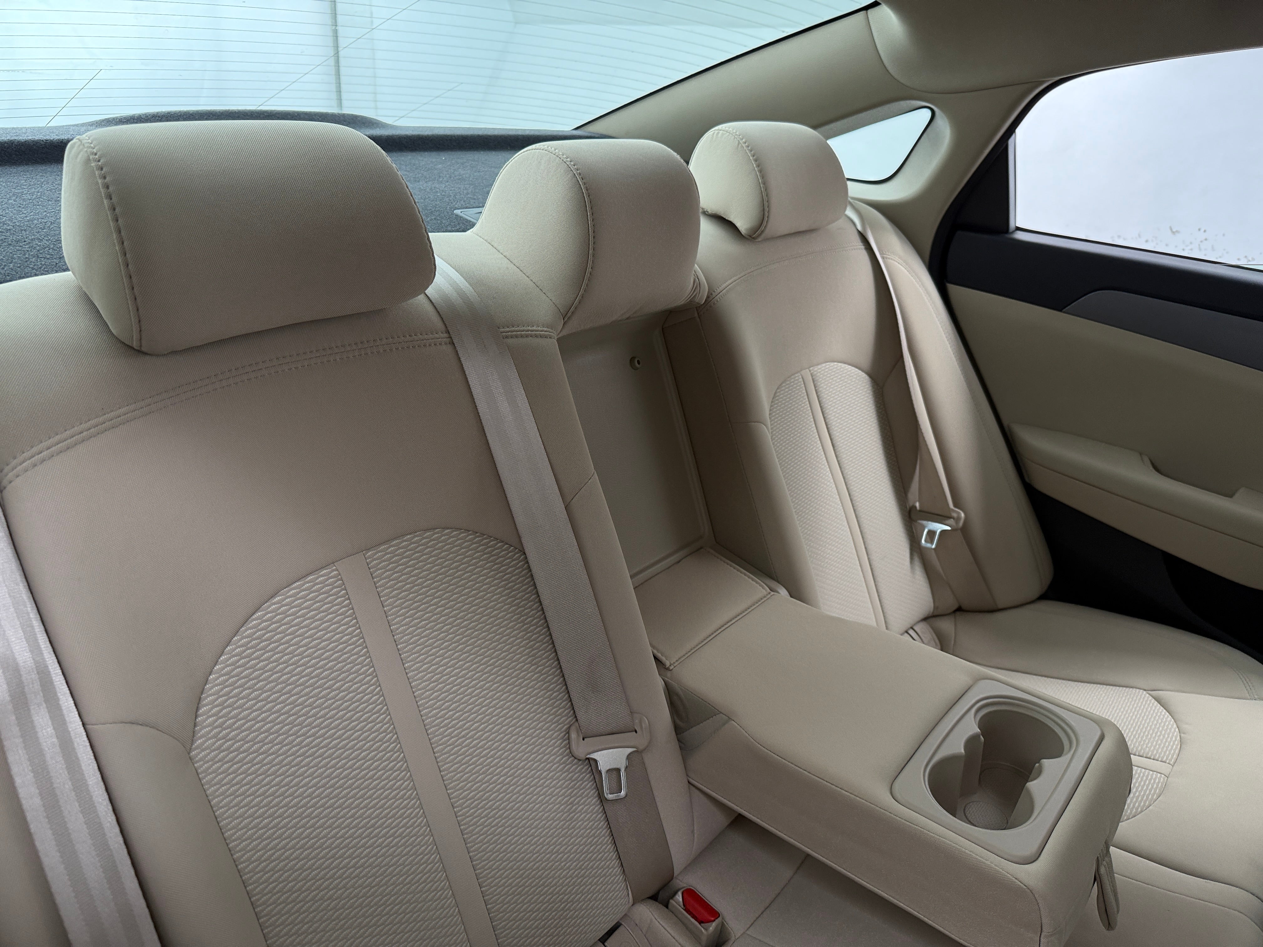 Thumbnail: 2015 Hyundai Sonata - 6