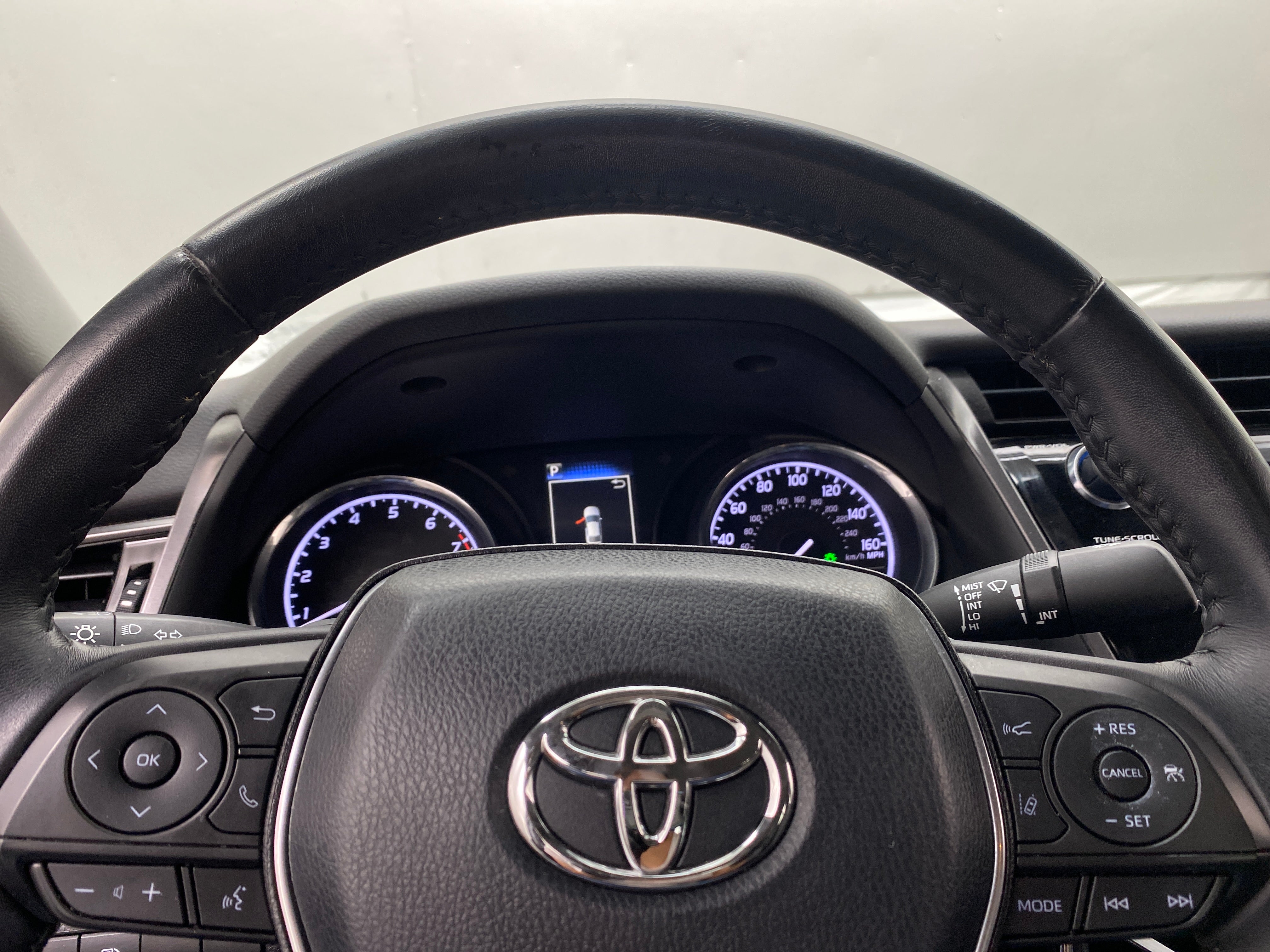 Thumbnail: 2019 Toyota Camry - 5