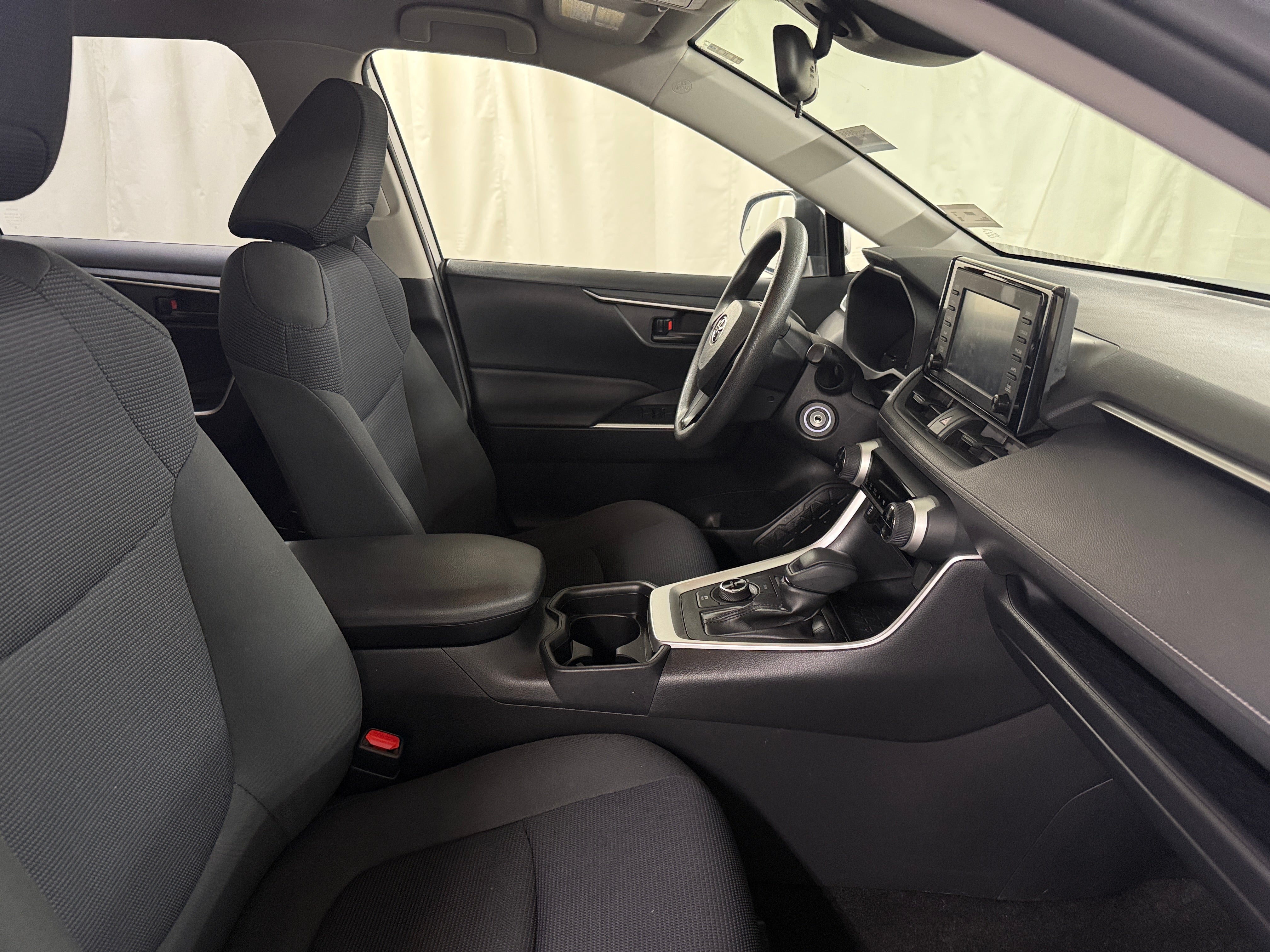 Thumbnail: 2019 Toyota RAV4 - 2