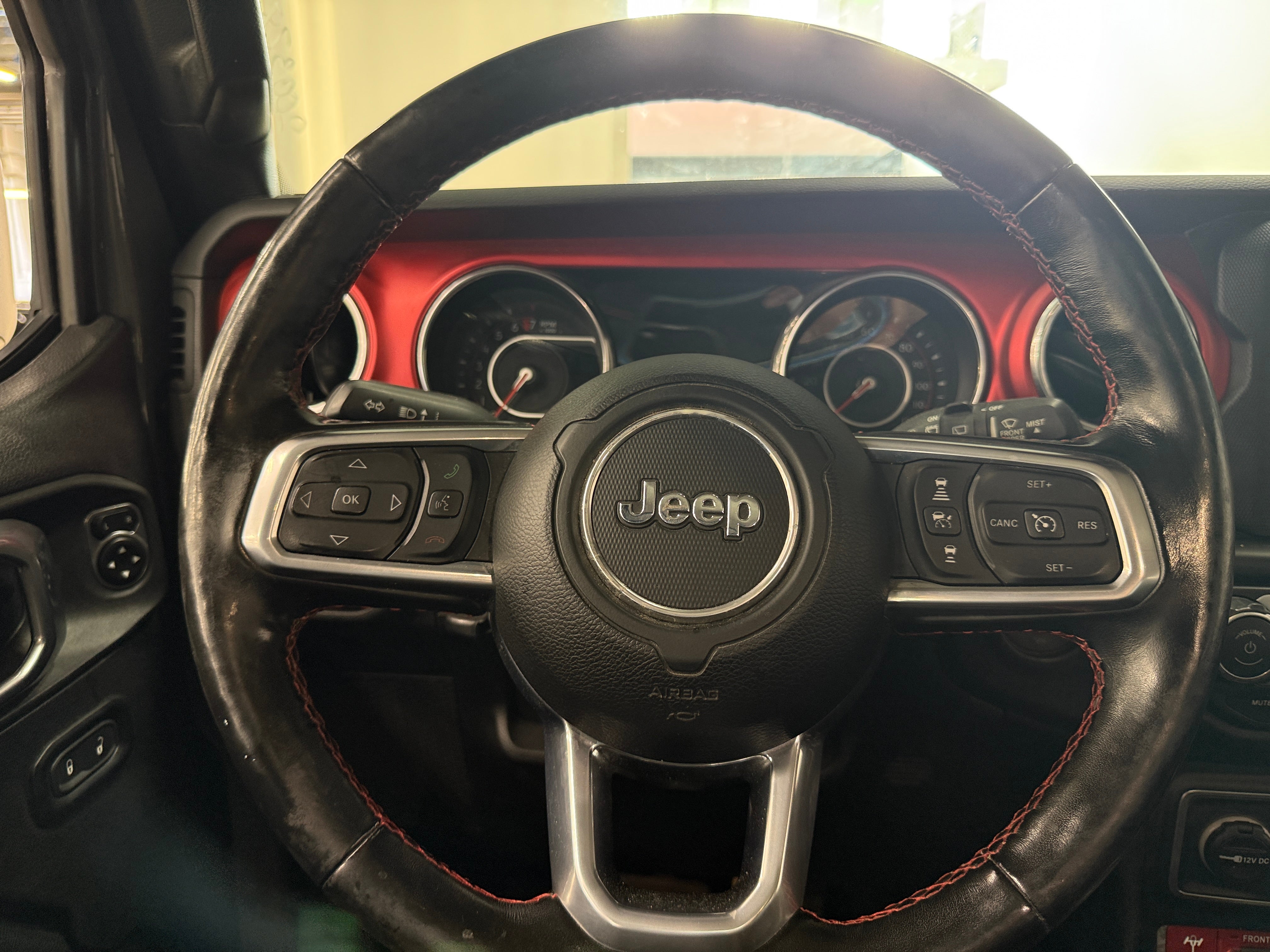 Thumbnail: 2021 Jeep Wrangler - 5