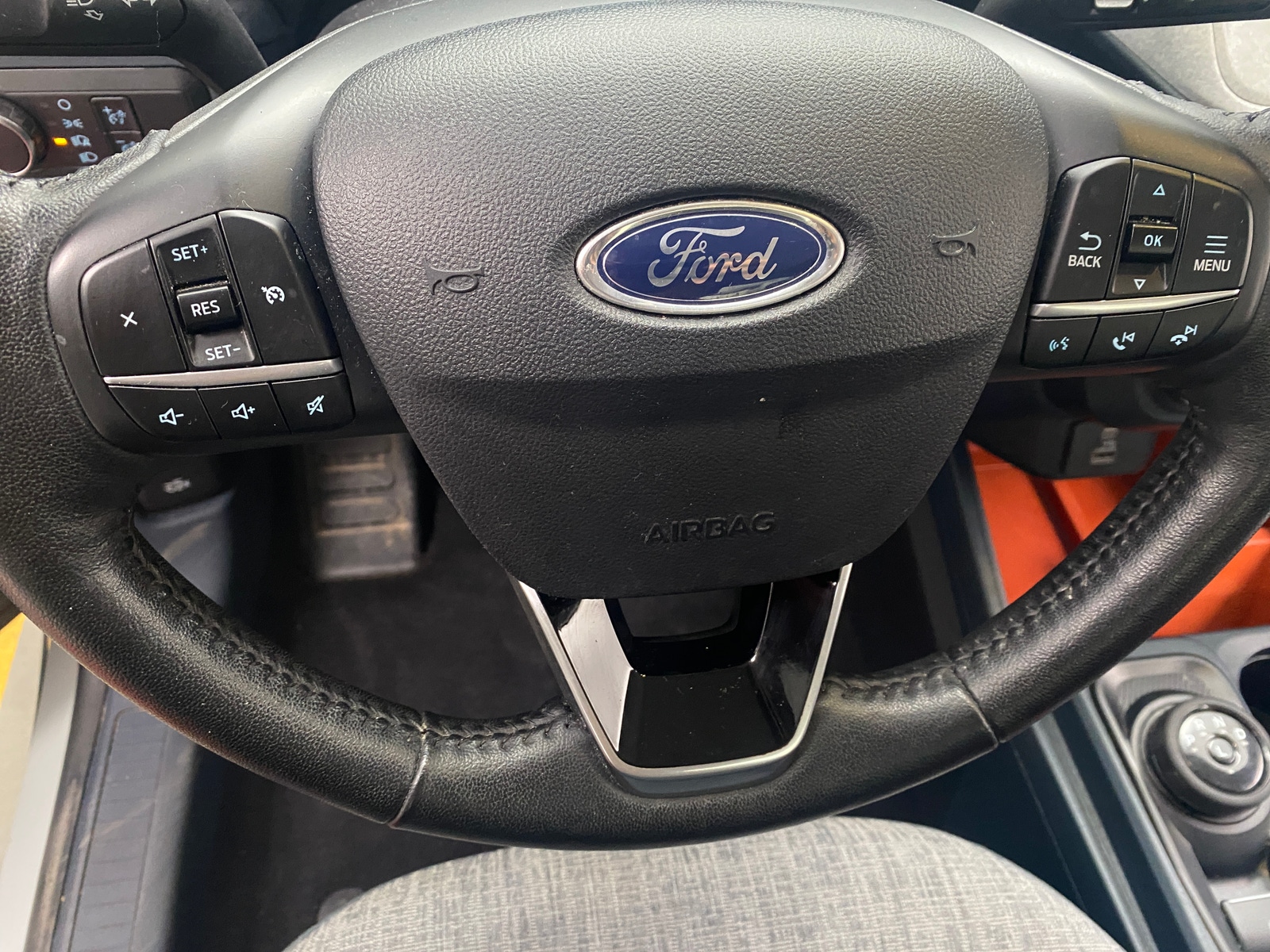 Thumbnail: 2022 Ford Maverick - 5