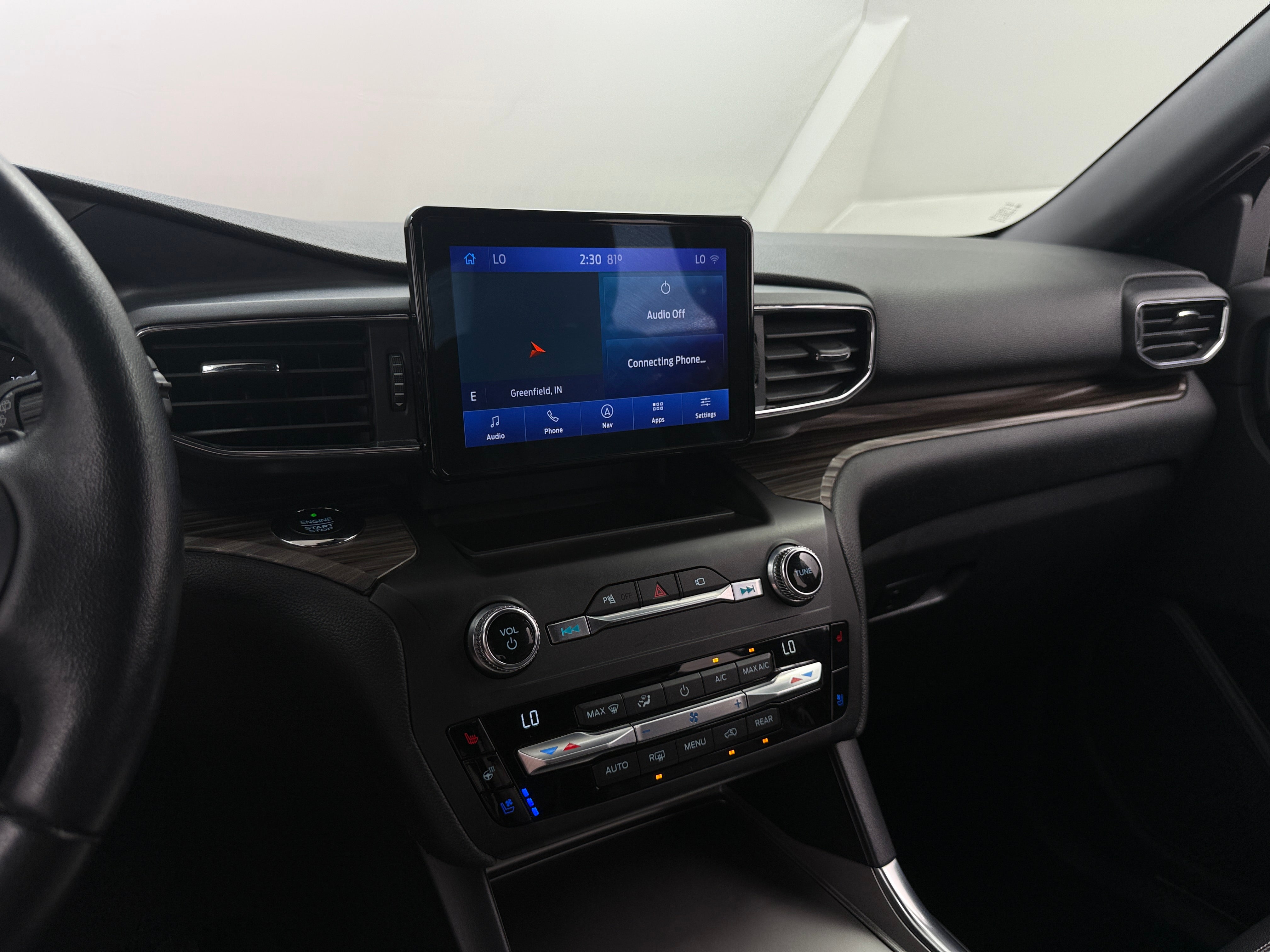 Thumbnail: 2020 Ford Explorer - 3