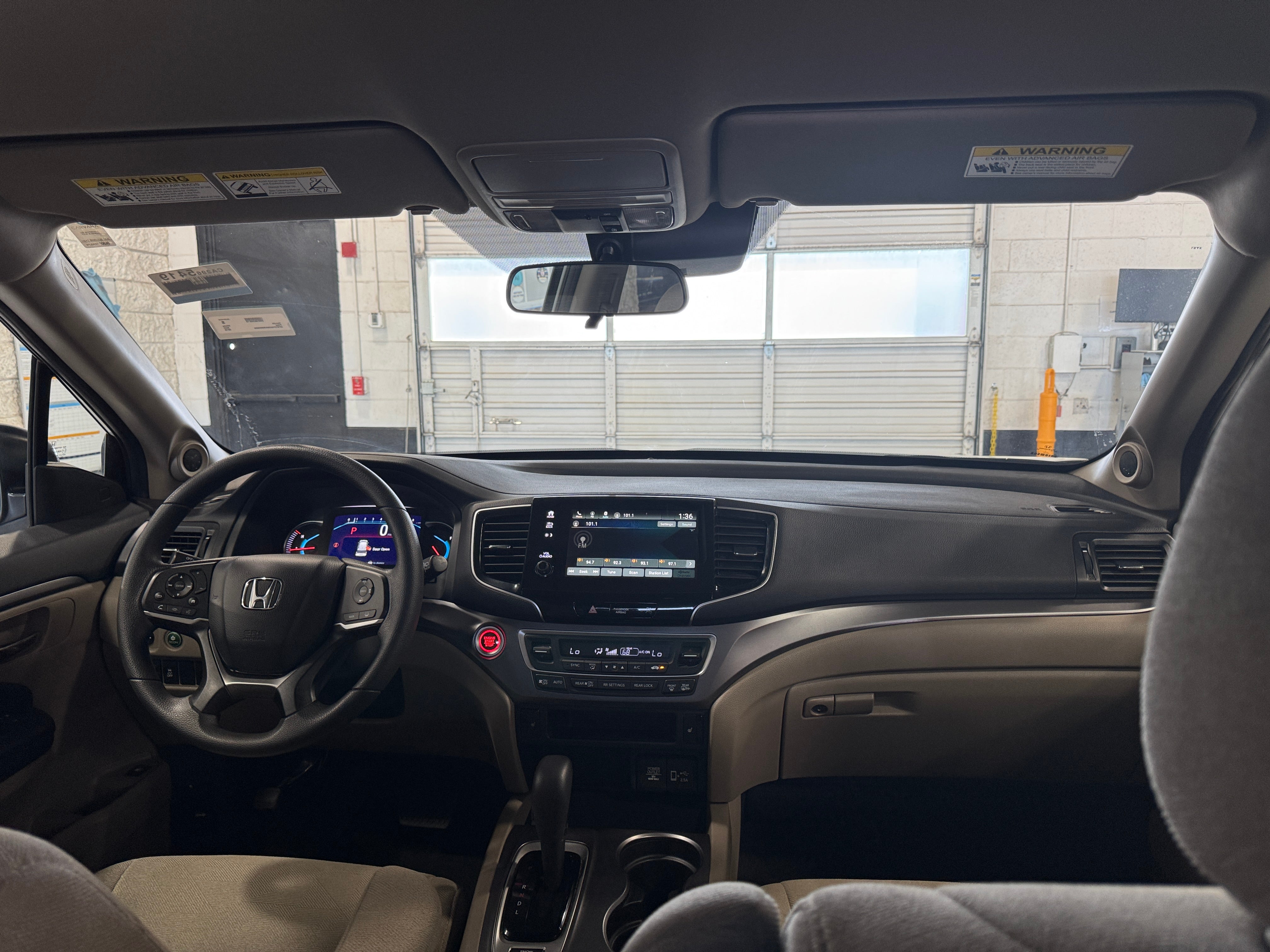 Thumbnail: 2019 Honda Pilot - 3