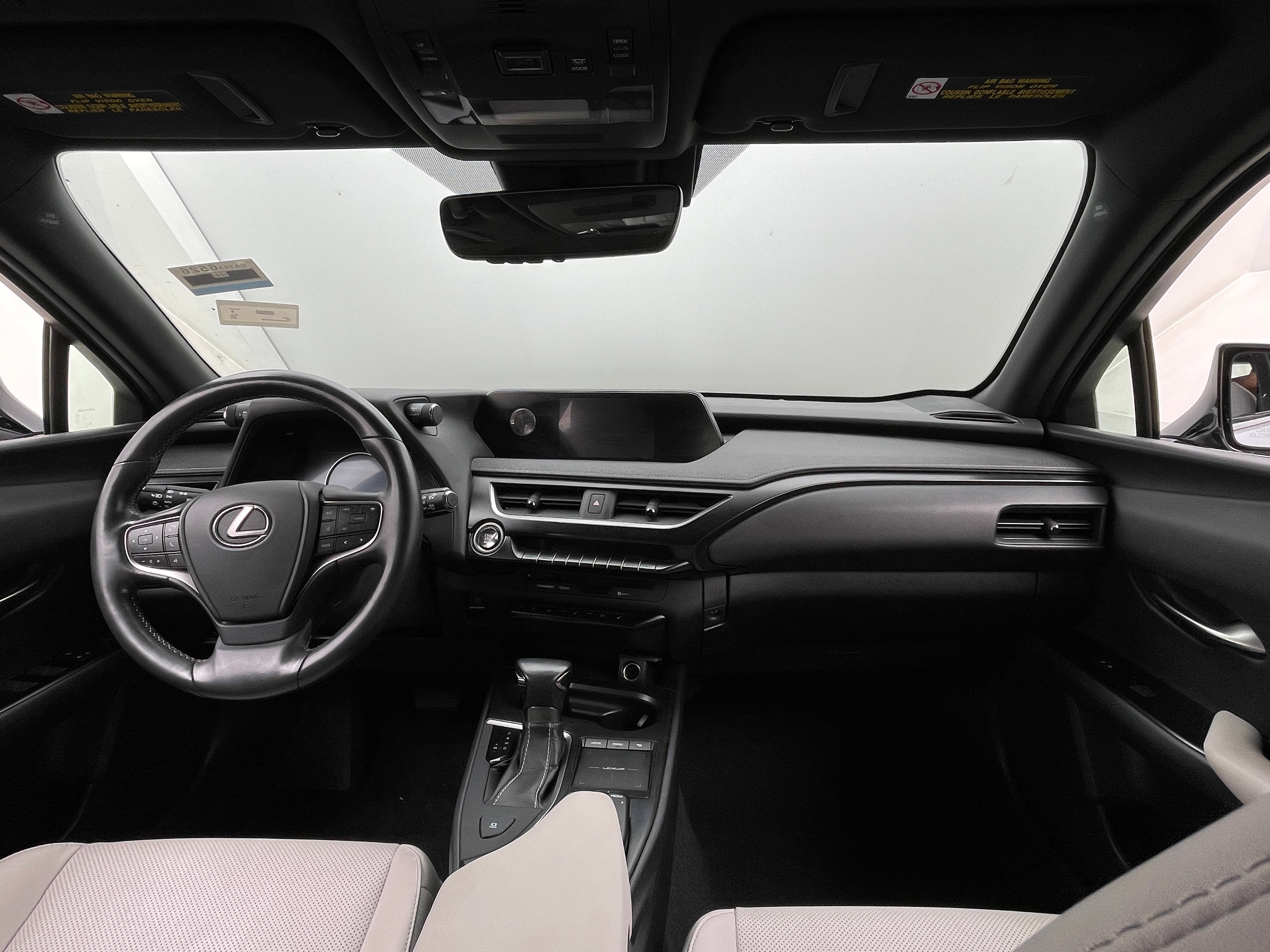 Thumbnail: 2019 Lexus UX - 2