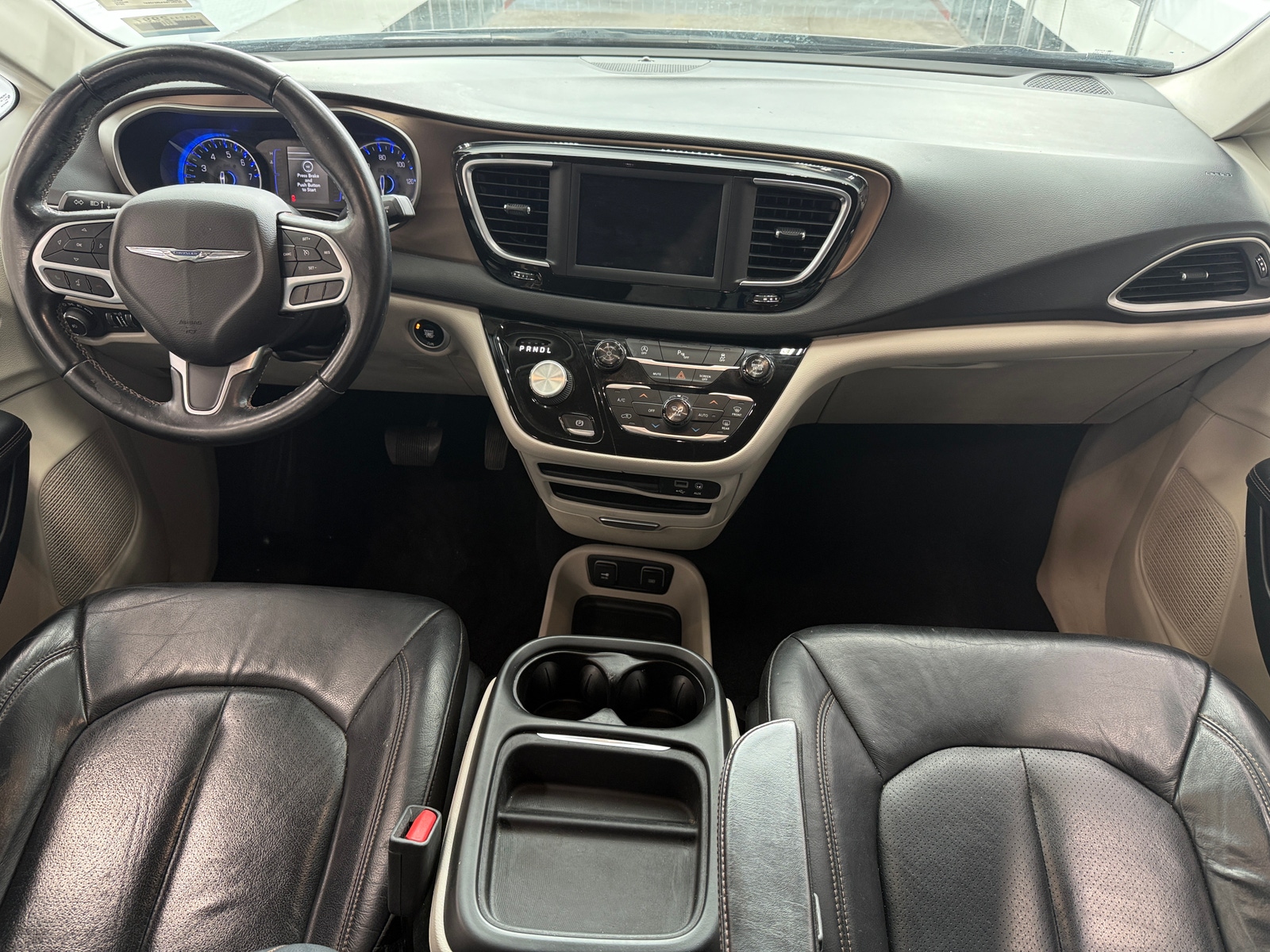 Thumbnail: 2018 Chrysler Pacifica - 2