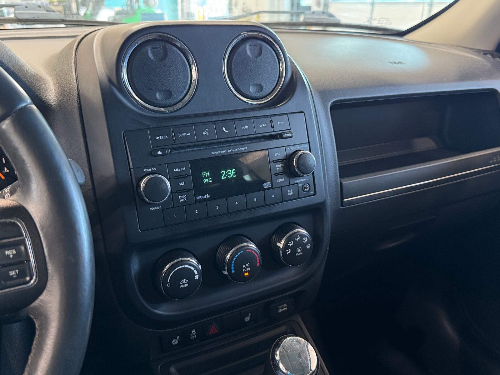 Thumbnail: 2016 Jeep Patriot - 4
