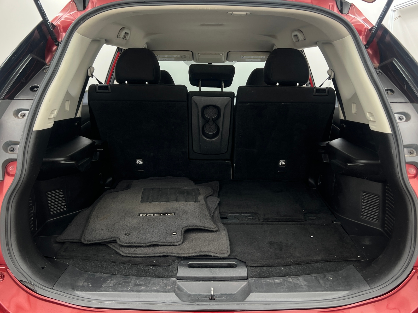 Thumbnail: 2015 Nissan Rogue - 7