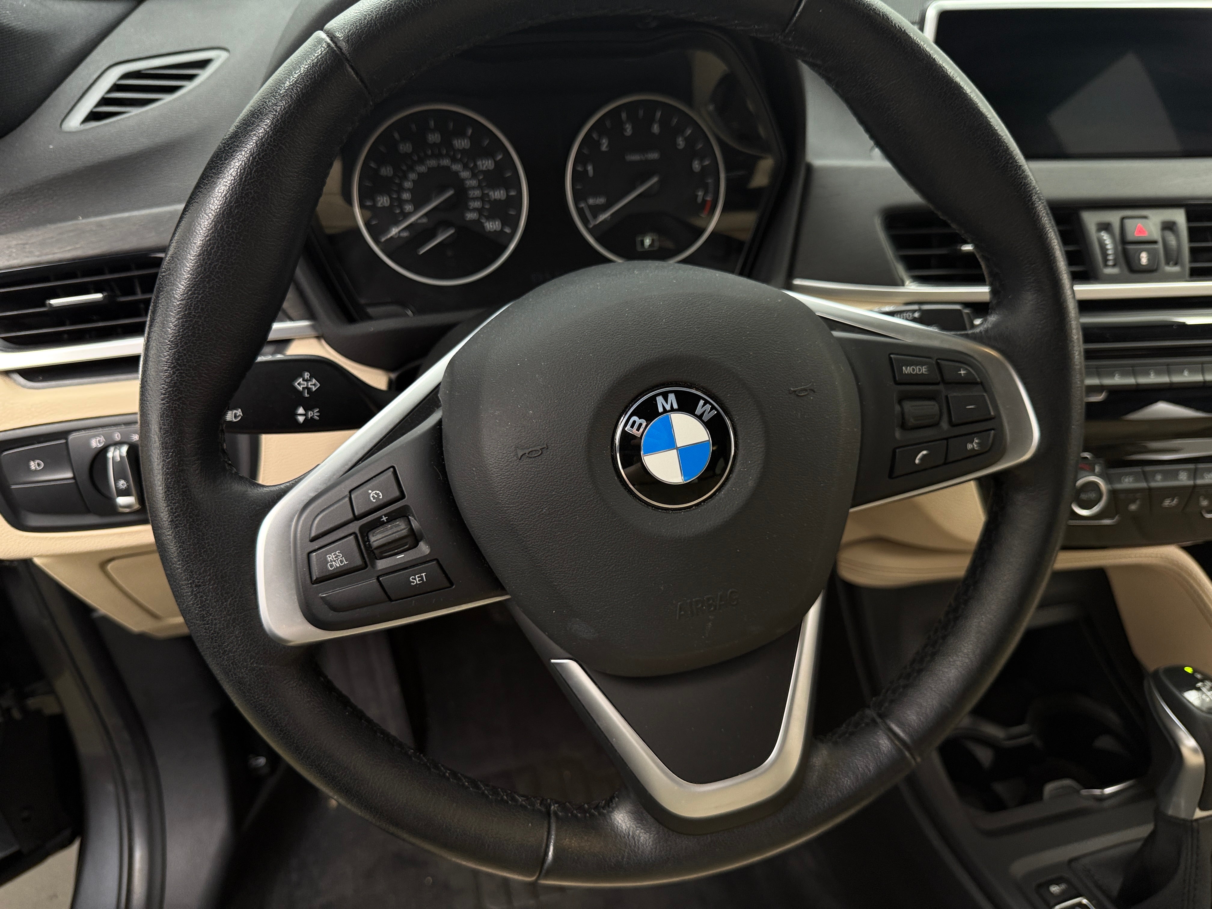 Thumbnail: 2017 BMW X1 - 4