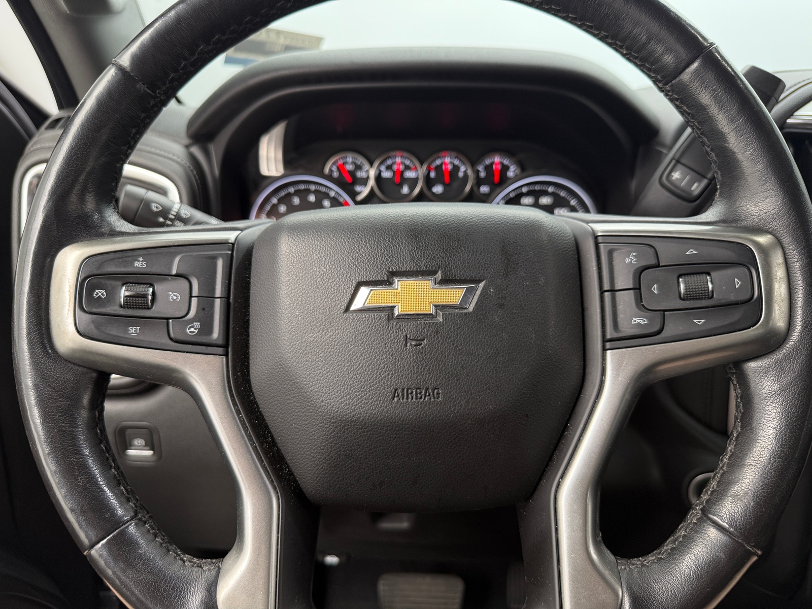 Thumbnail: 2019 Chevrolet Silverado 1500 - 5