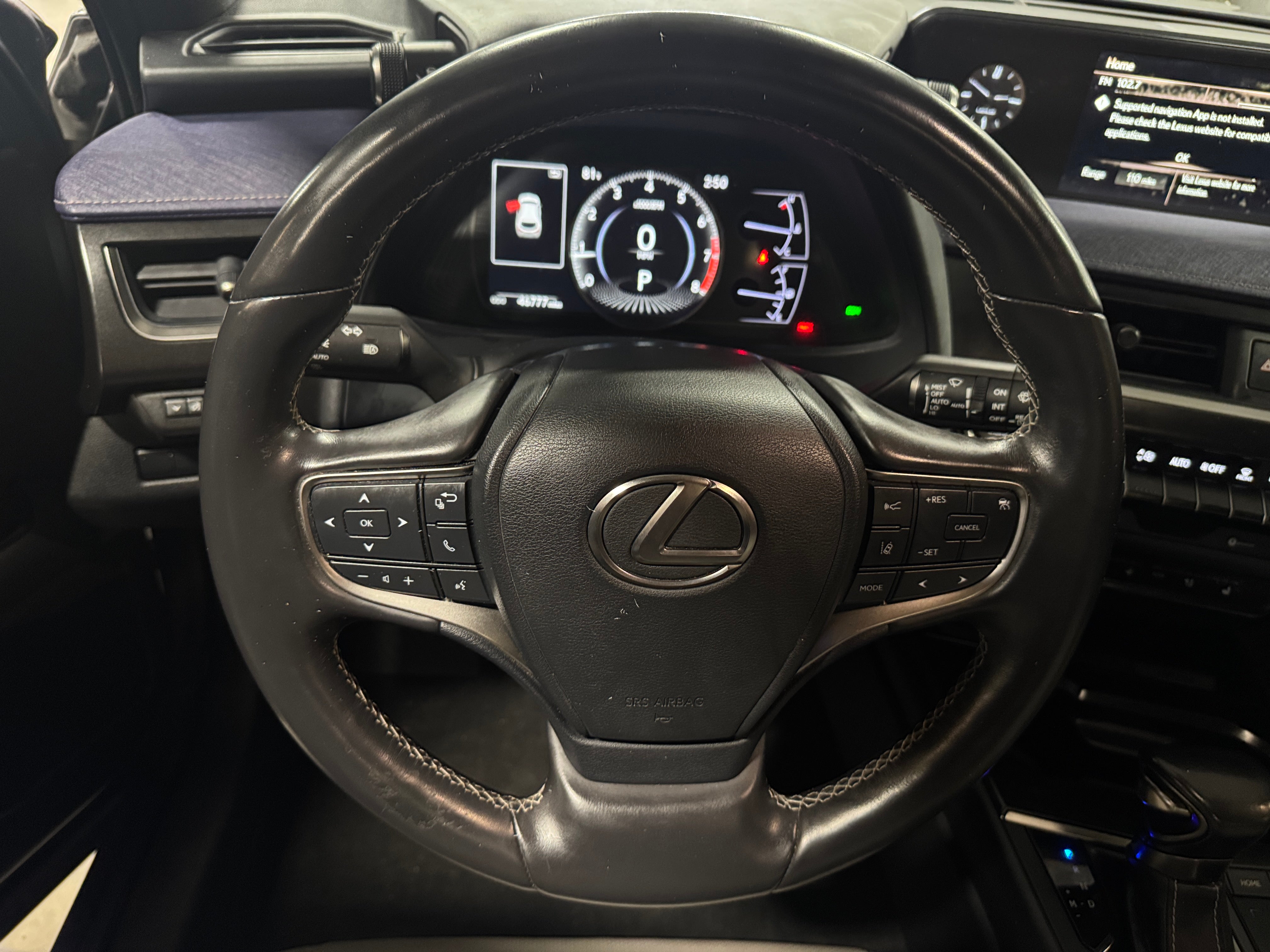 Thumbnail: 2019 Lexus UX - 4