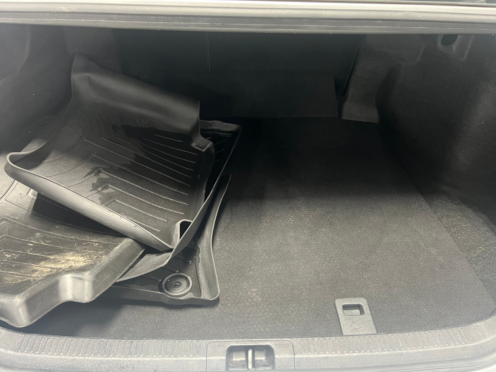 Thumbnail: 2019 Toyota Camry - 6