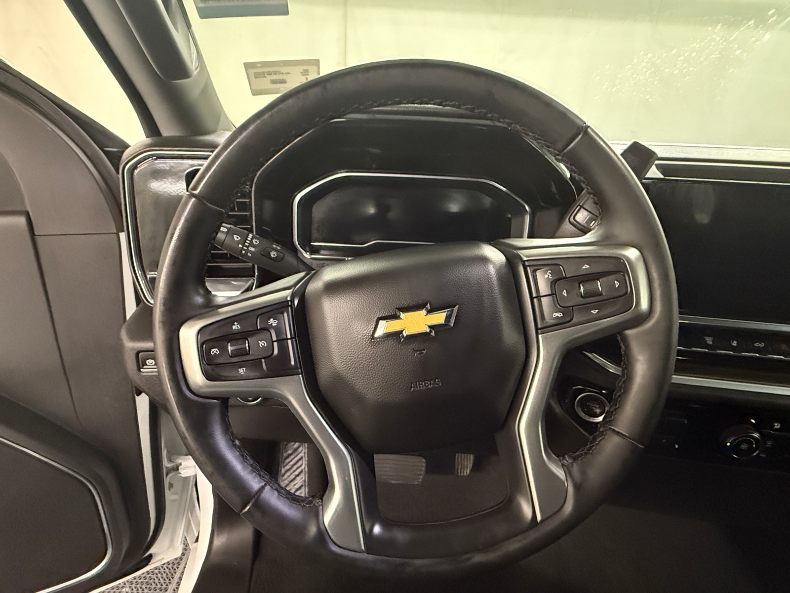 Thumbnail: 2024 Chevrolet Silverado 2500 - 5