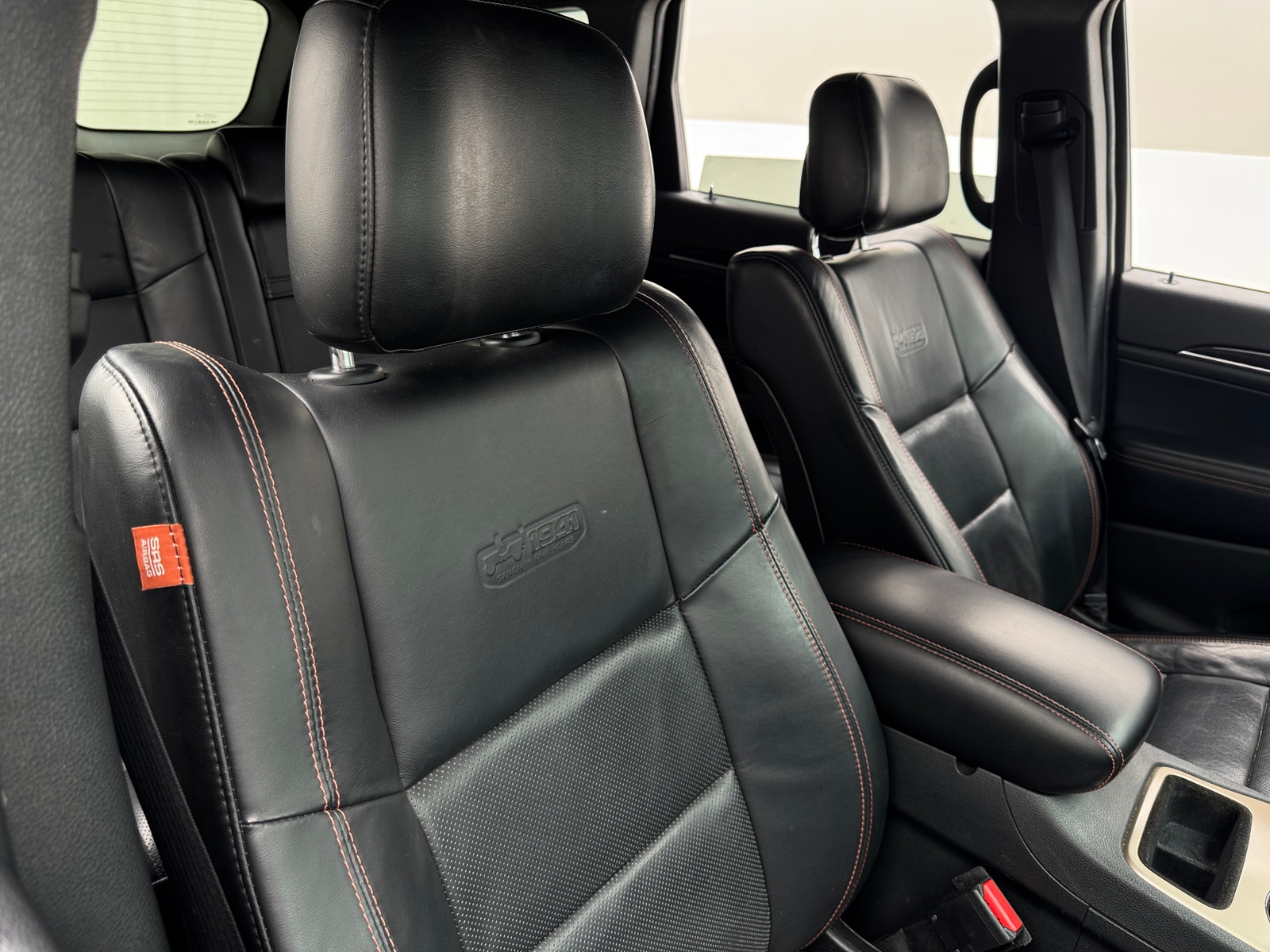 Thumbnail: 2016 Jeep Grand Cherokee - 2