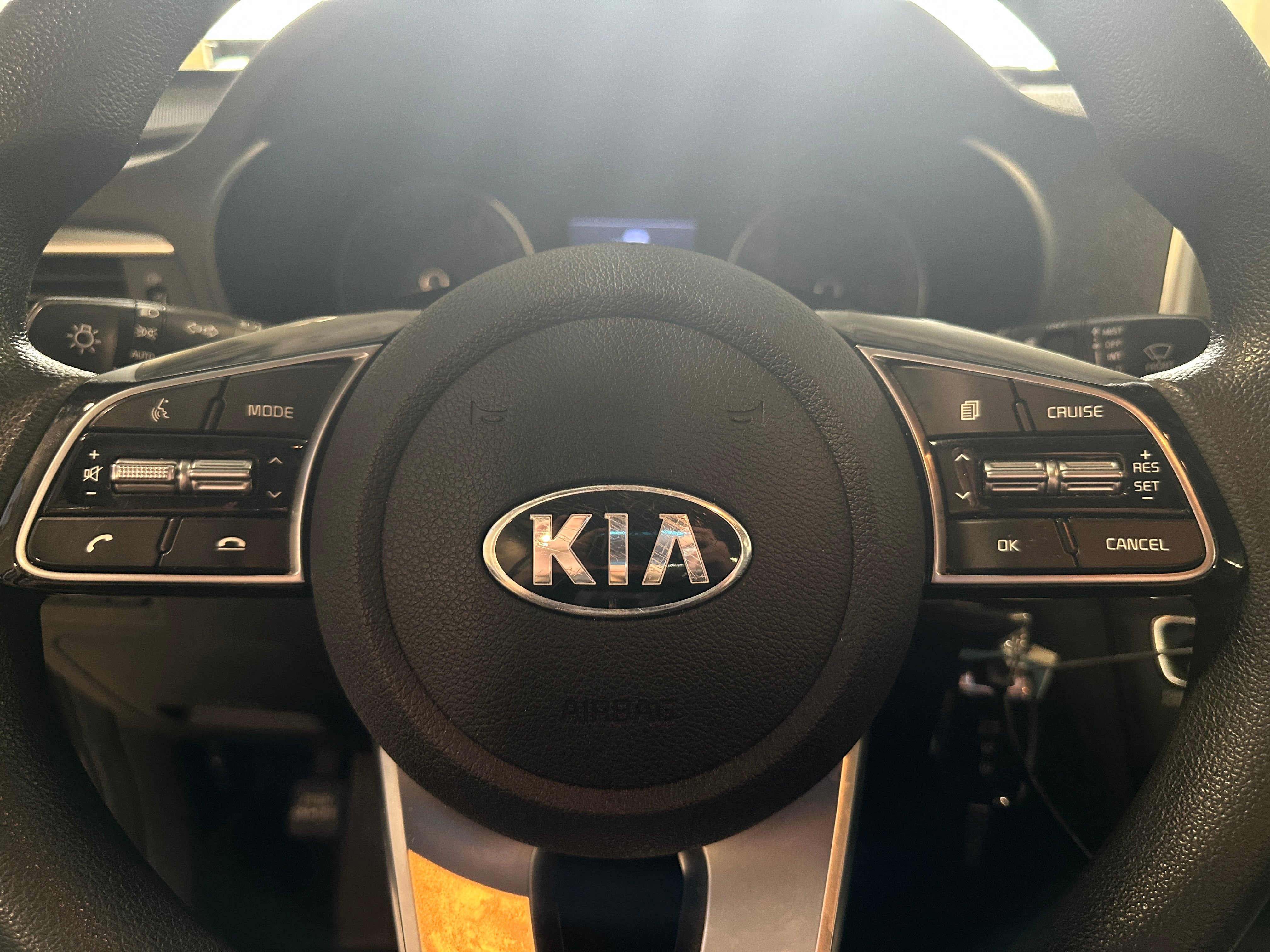 Thumbnail: 2020 Kia Optima - 5