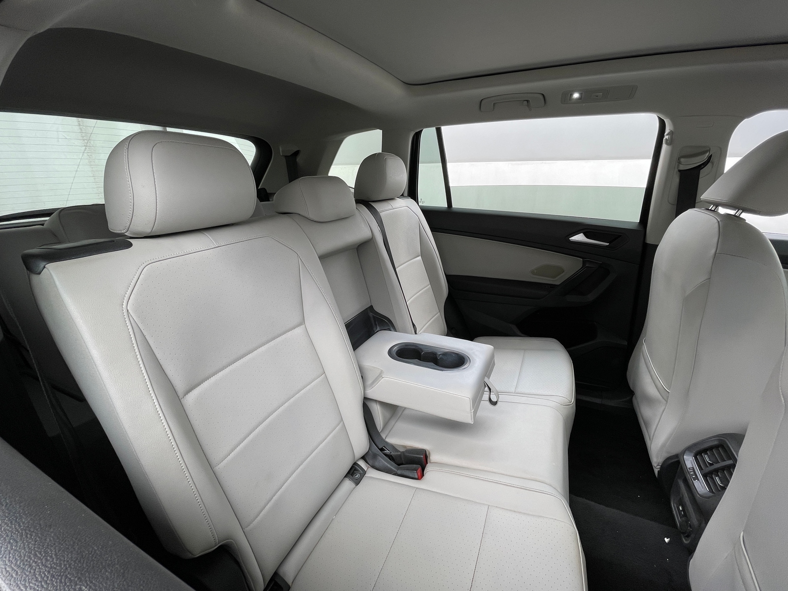 Thumbnail: 2021 Volkswagen Tiguan - 5