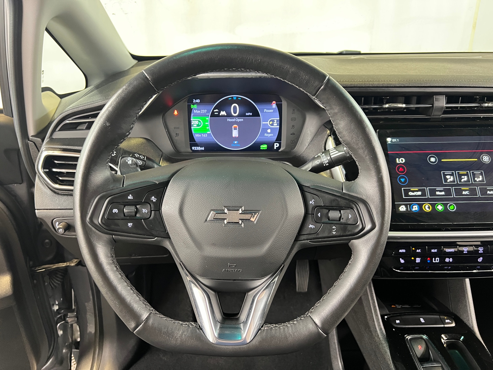 Thumbnail: 2023 Chevrolet Bolt EV - 4