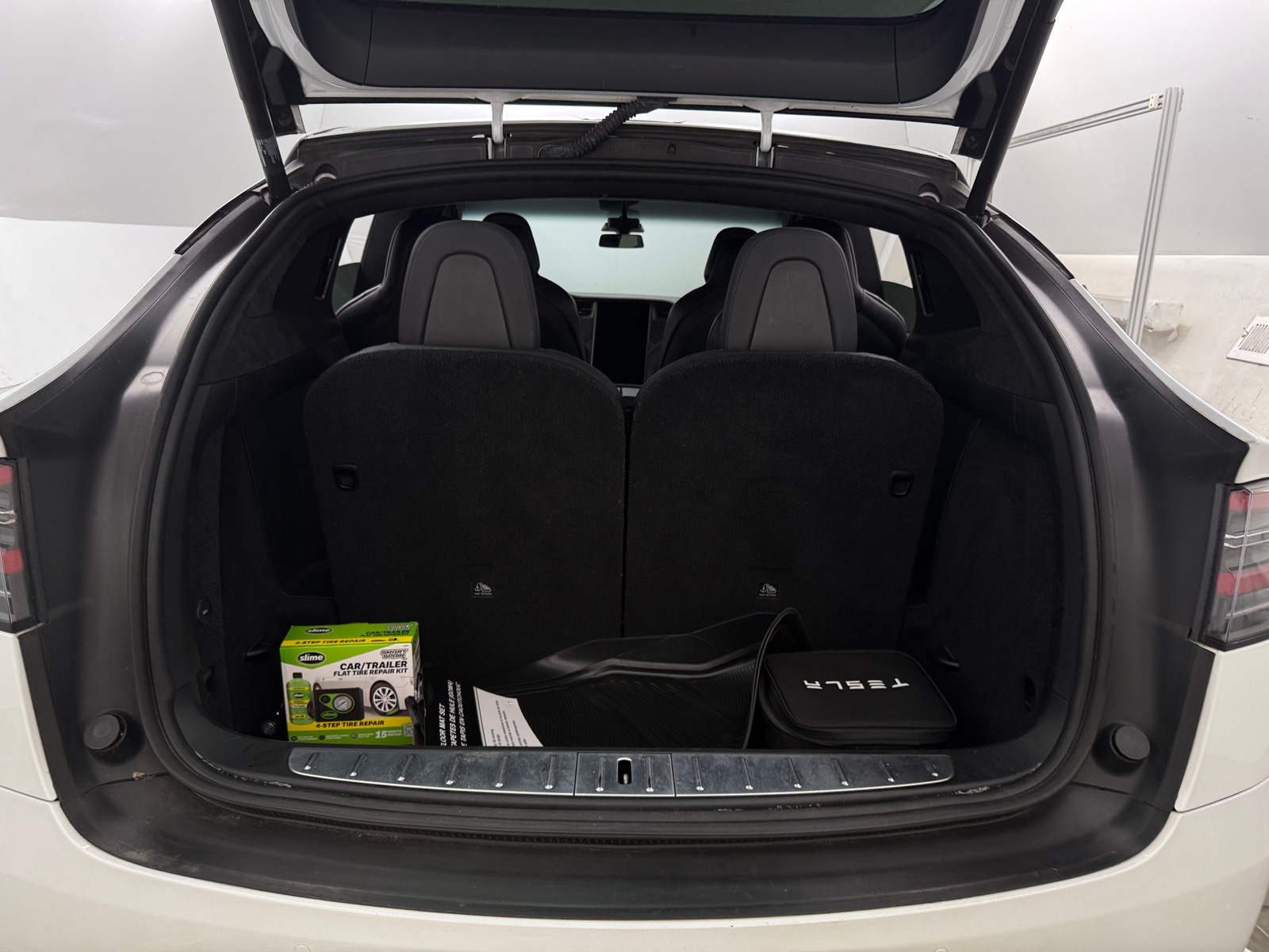 Thumbnail: 2018 Tesla Model X - 6