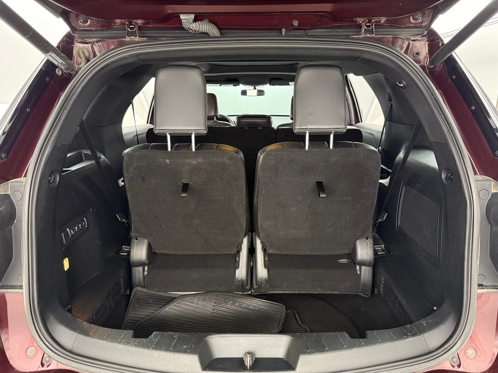 Thumbnail: 2018 Ford Explorer - 6