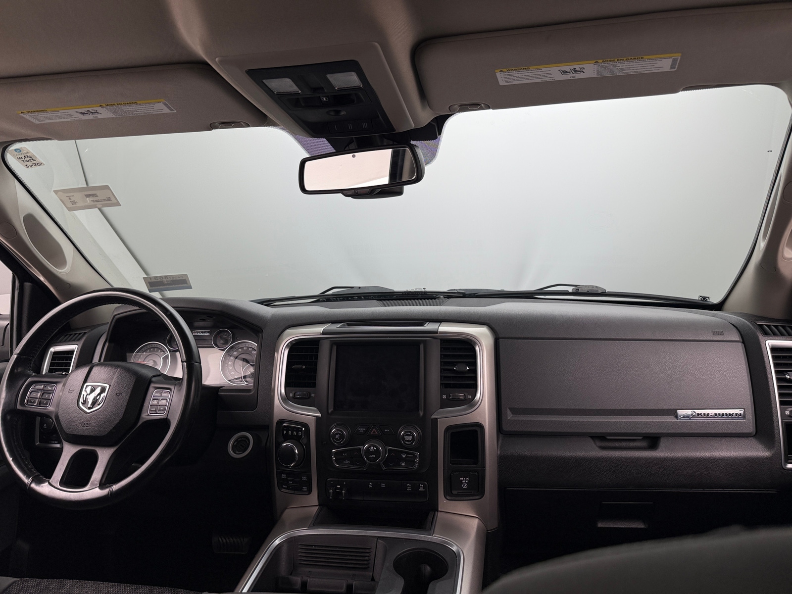 Thumbnail: 2019 RAM 1500 Classic - 3