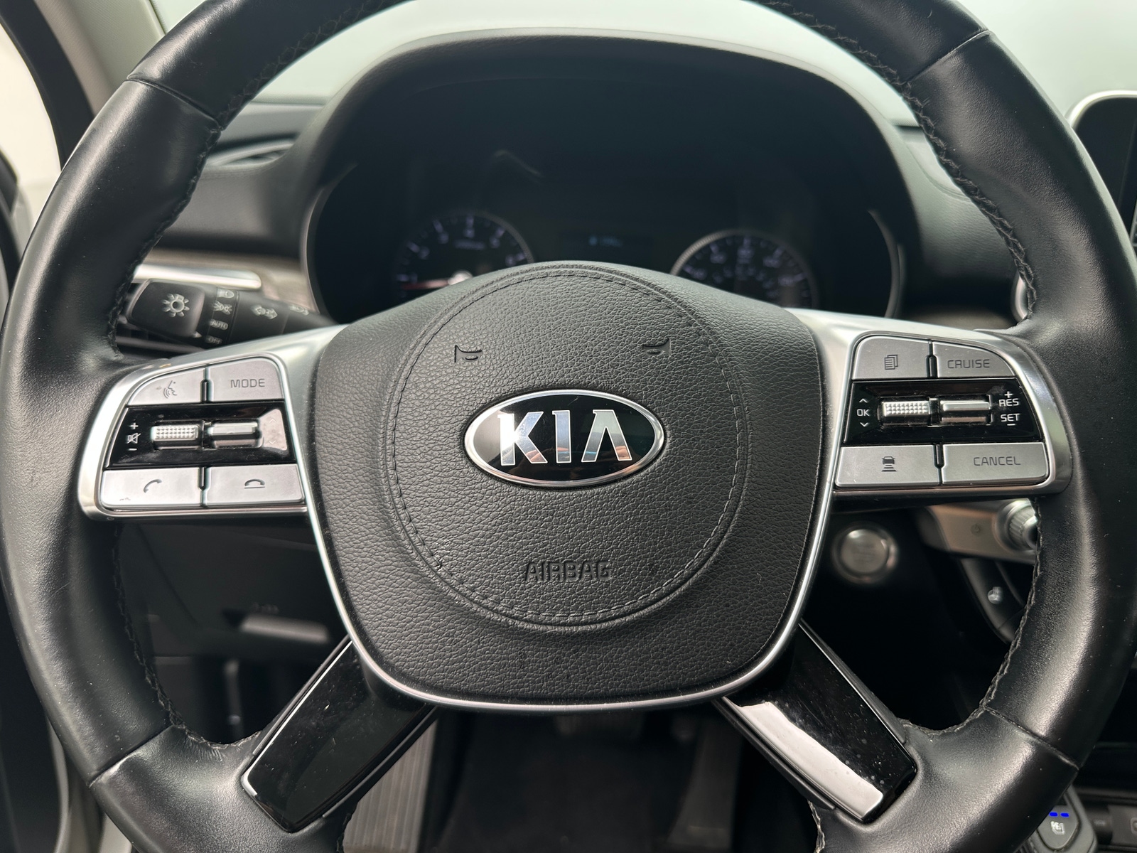 Thumbnail: 2020 Kia Telluride - 4