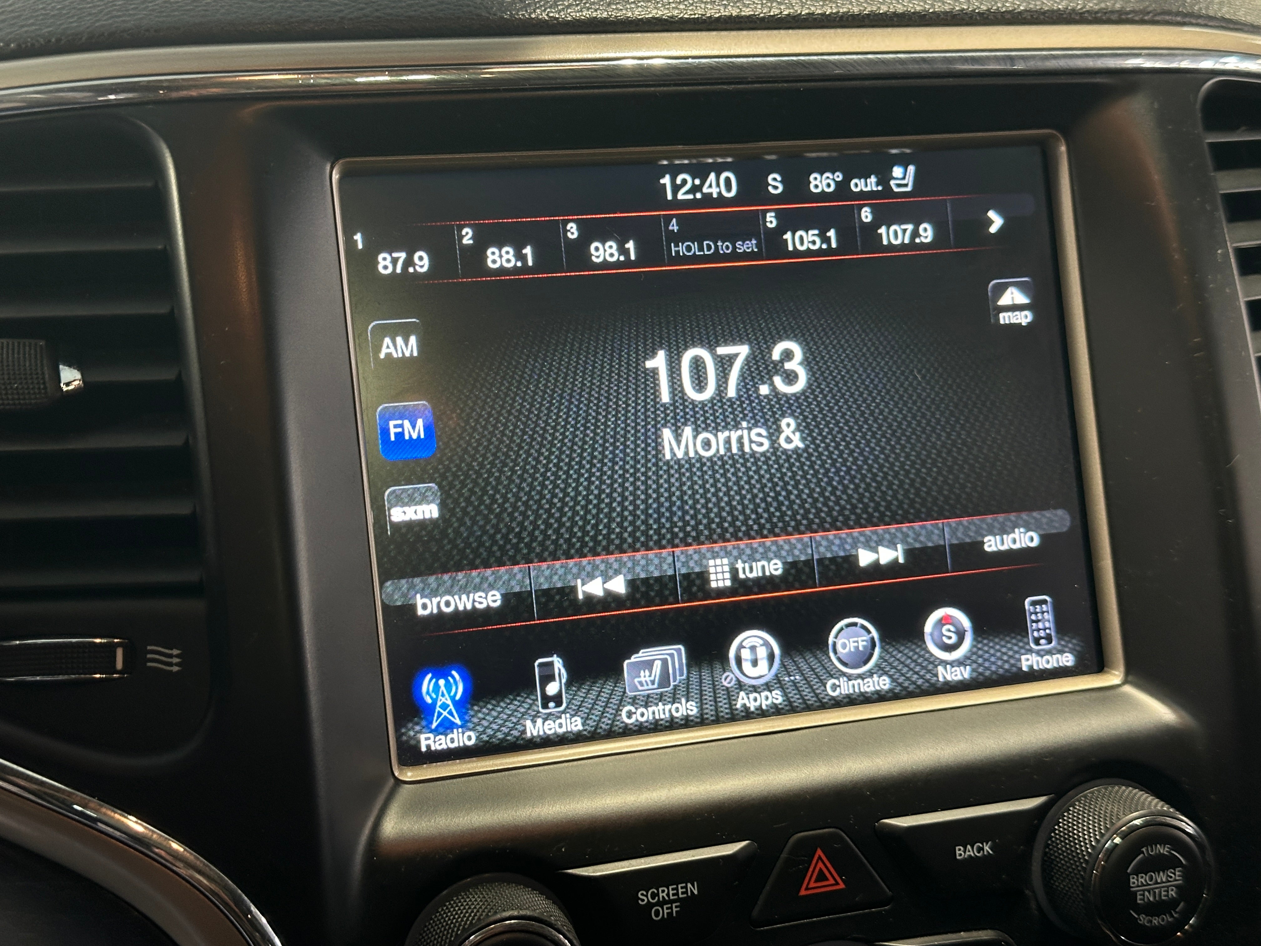 Thumbnail: 2014 Jeep Grand Cherokee - 3