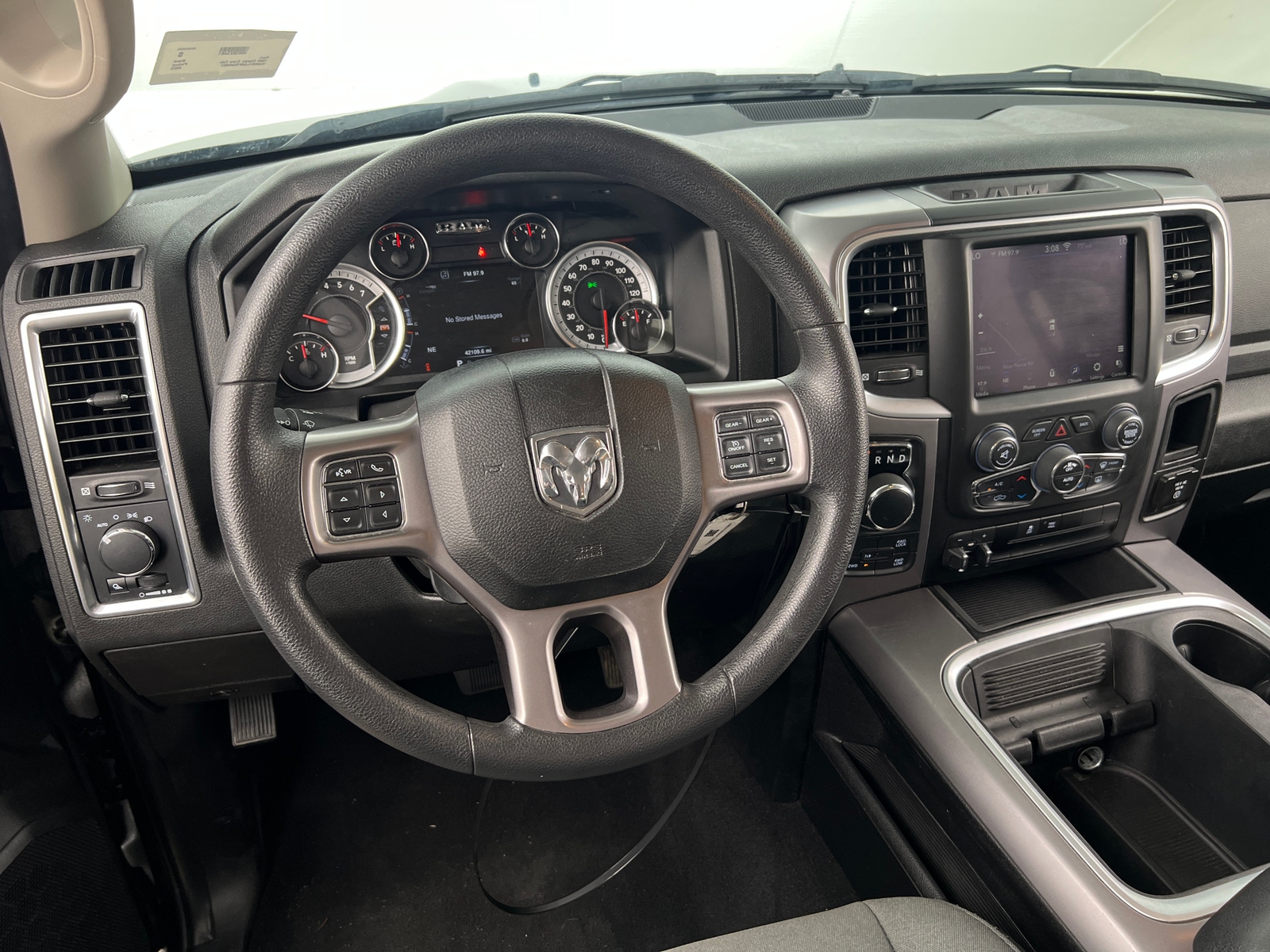 Thumbnail: 2023 RAM 1500 Classic - 5