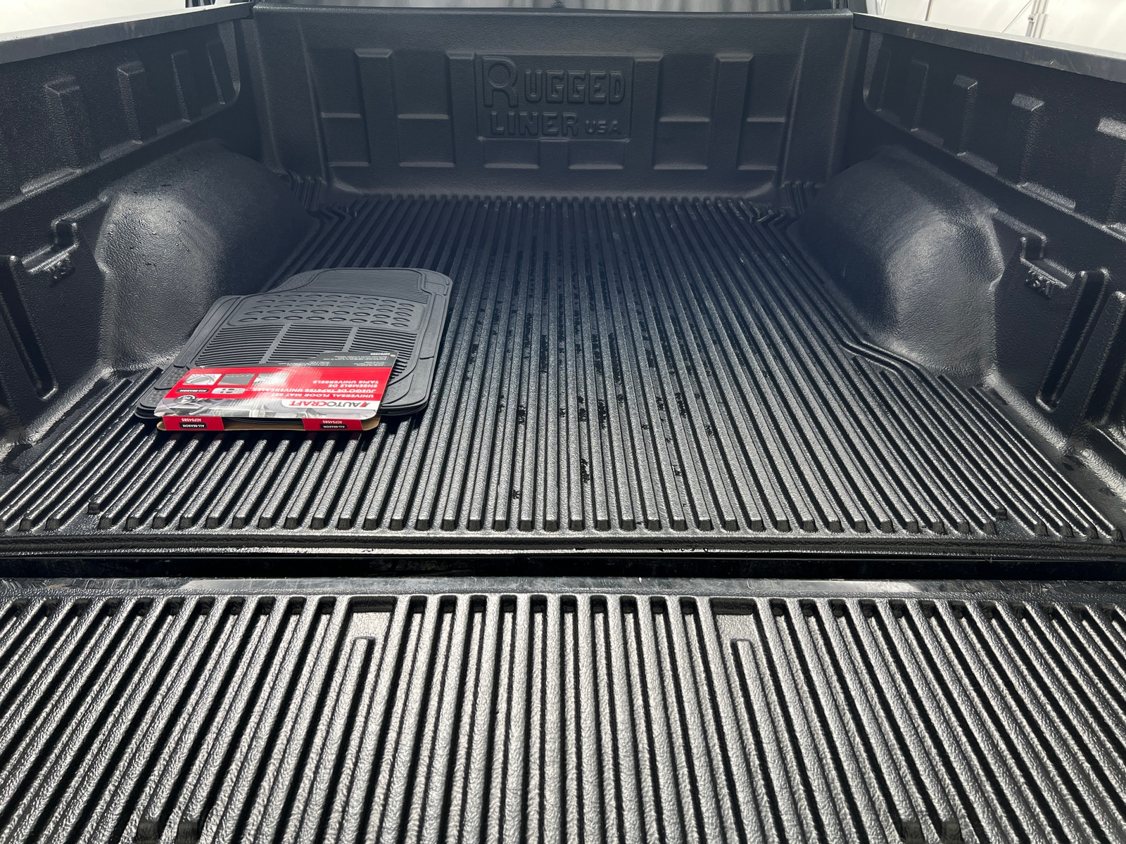 Thumbnail: 2023 RAM 1500 Classic - 7