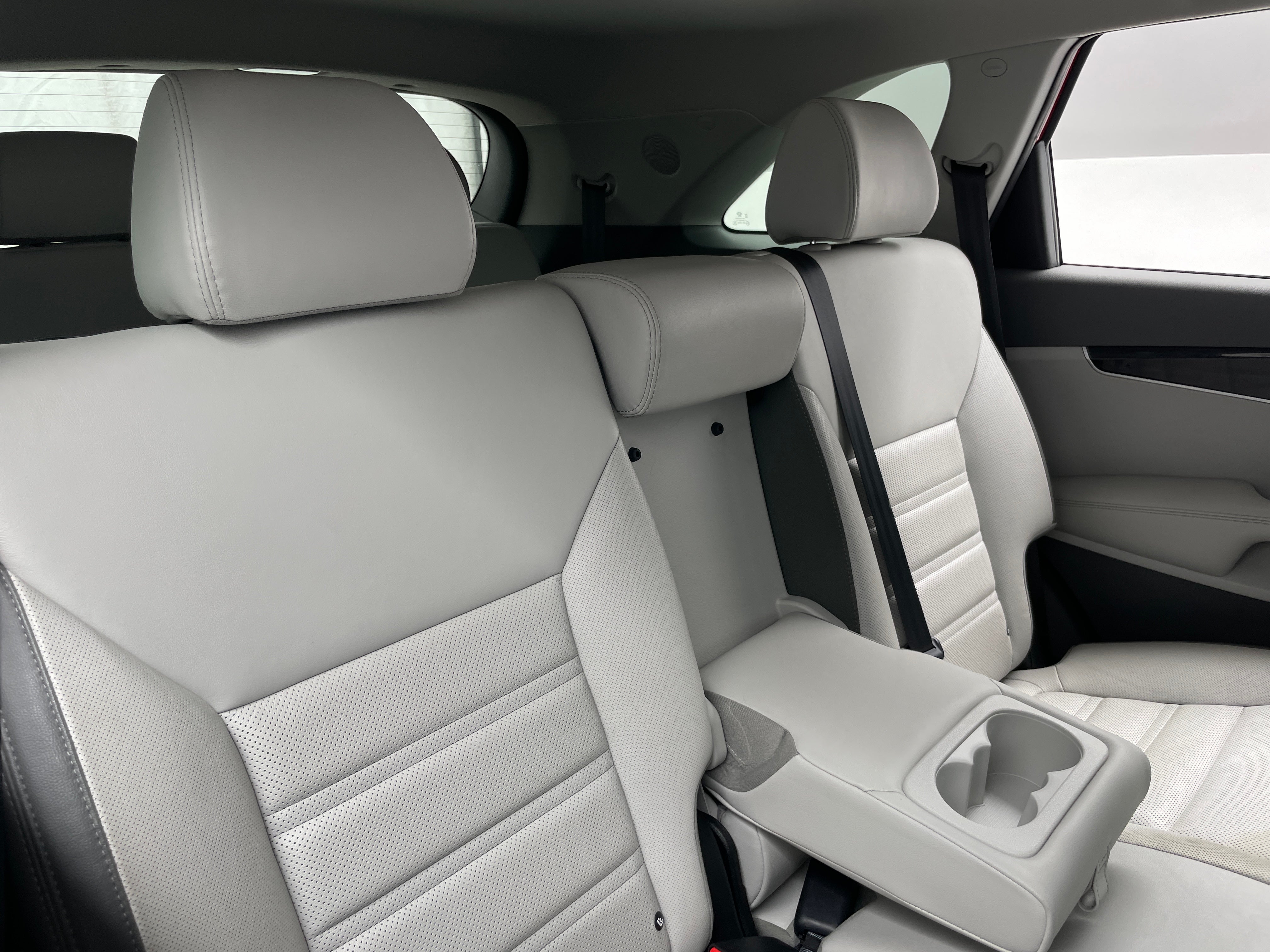 Thumbnail: 2020 Kia Sorento - 6