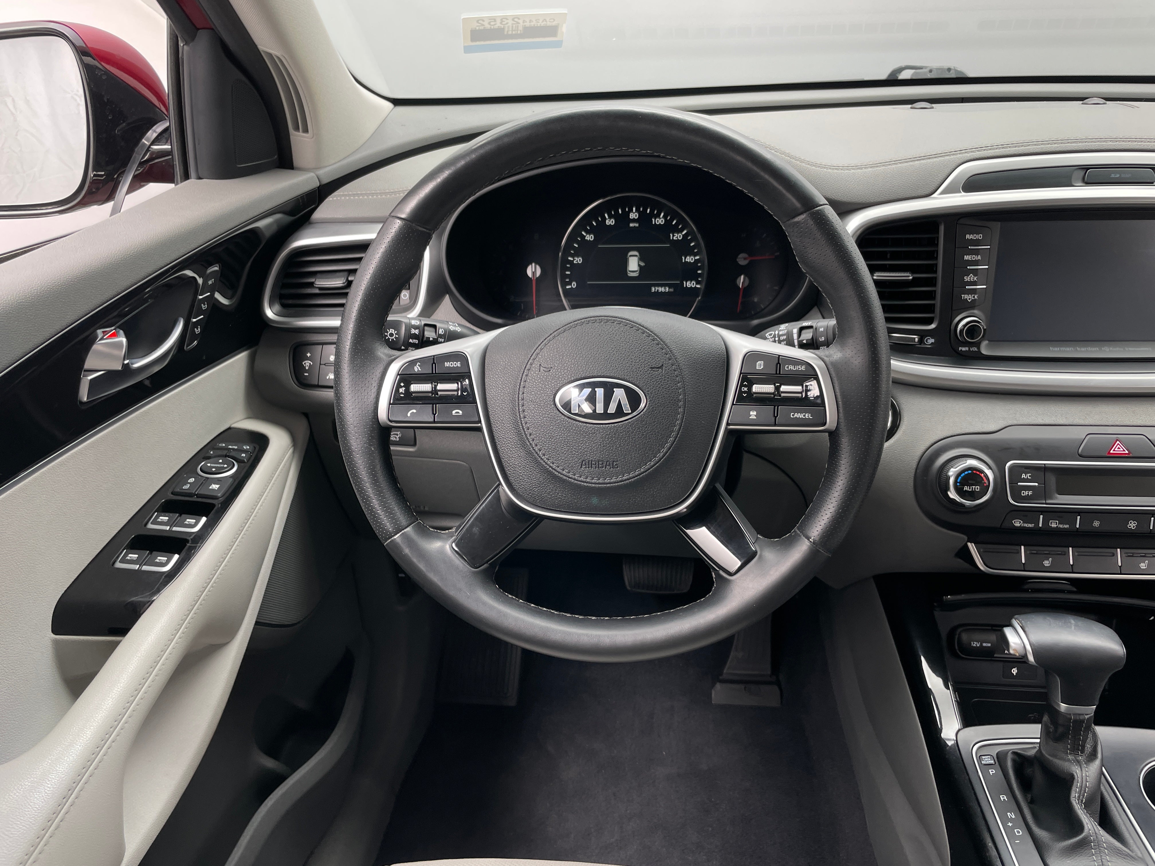 Thumbnail: 2020 Kia Sorento - 5
