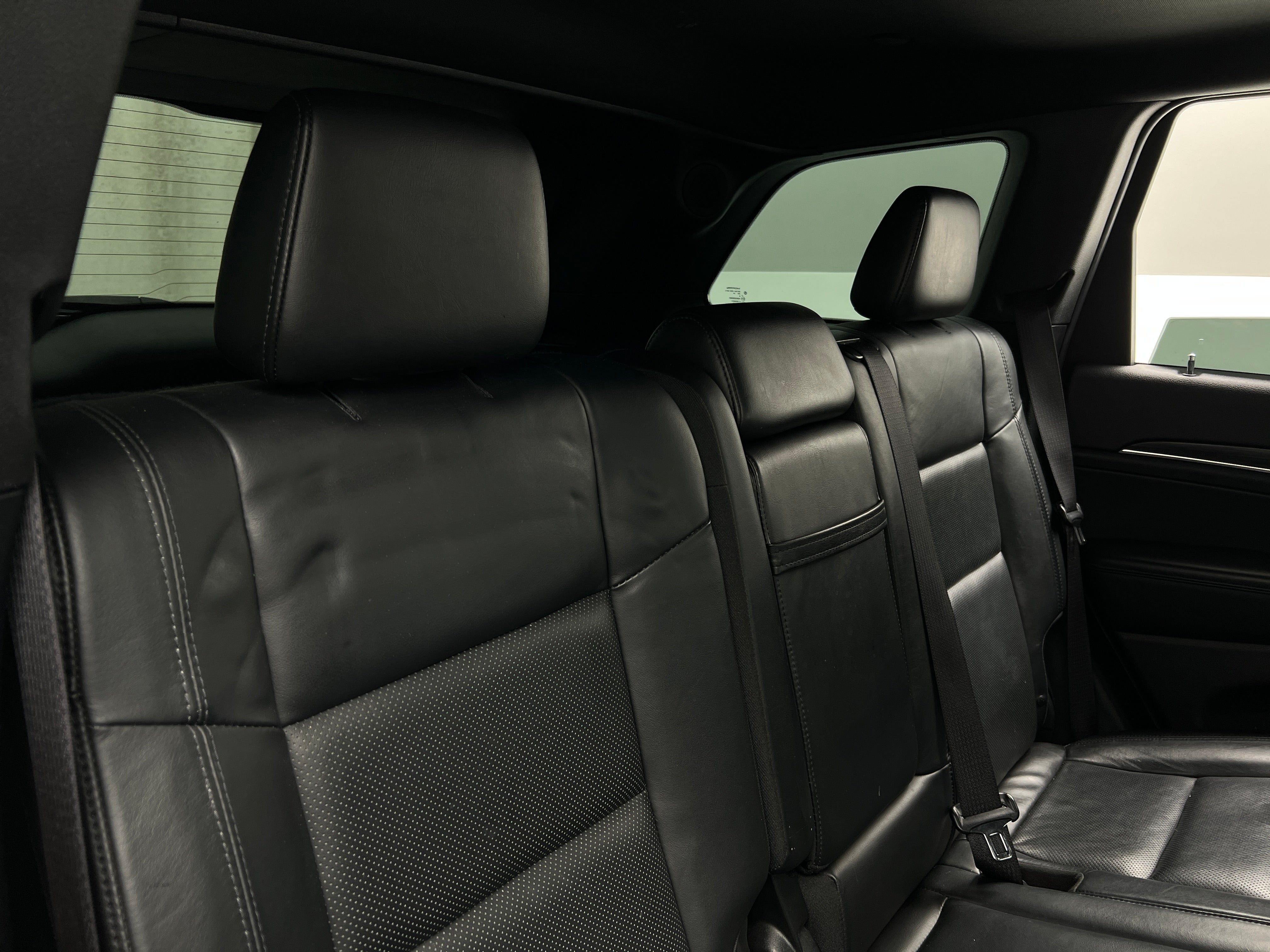 Thumbnail: 2020 Jeep Grand Cherokee - 6