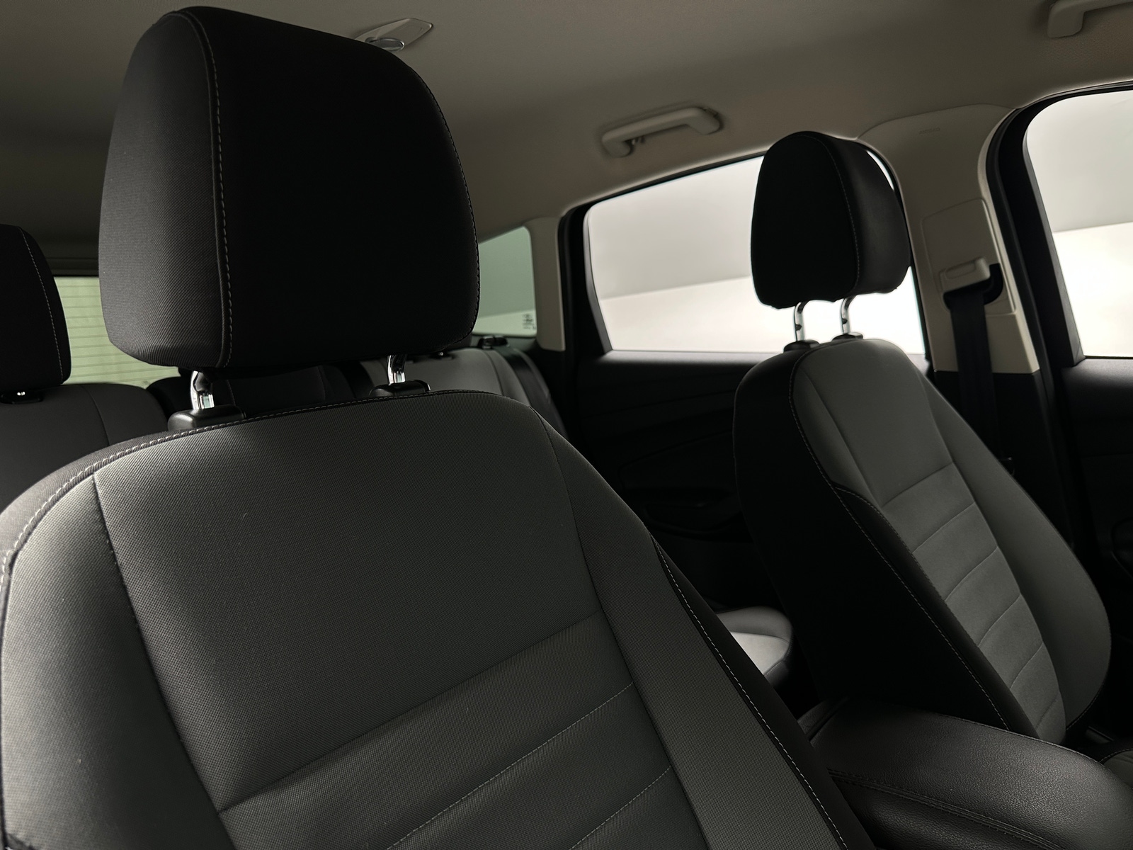 Thumbnail: 2016 Ford Escape - 2