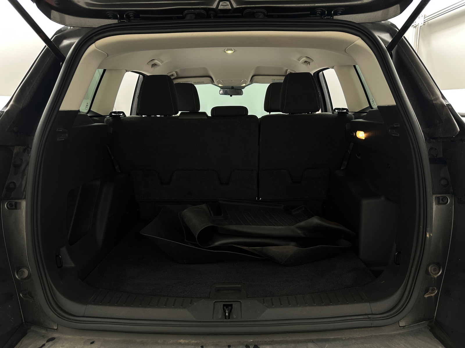 Thumbnail: 2016 Ford Escape - 7