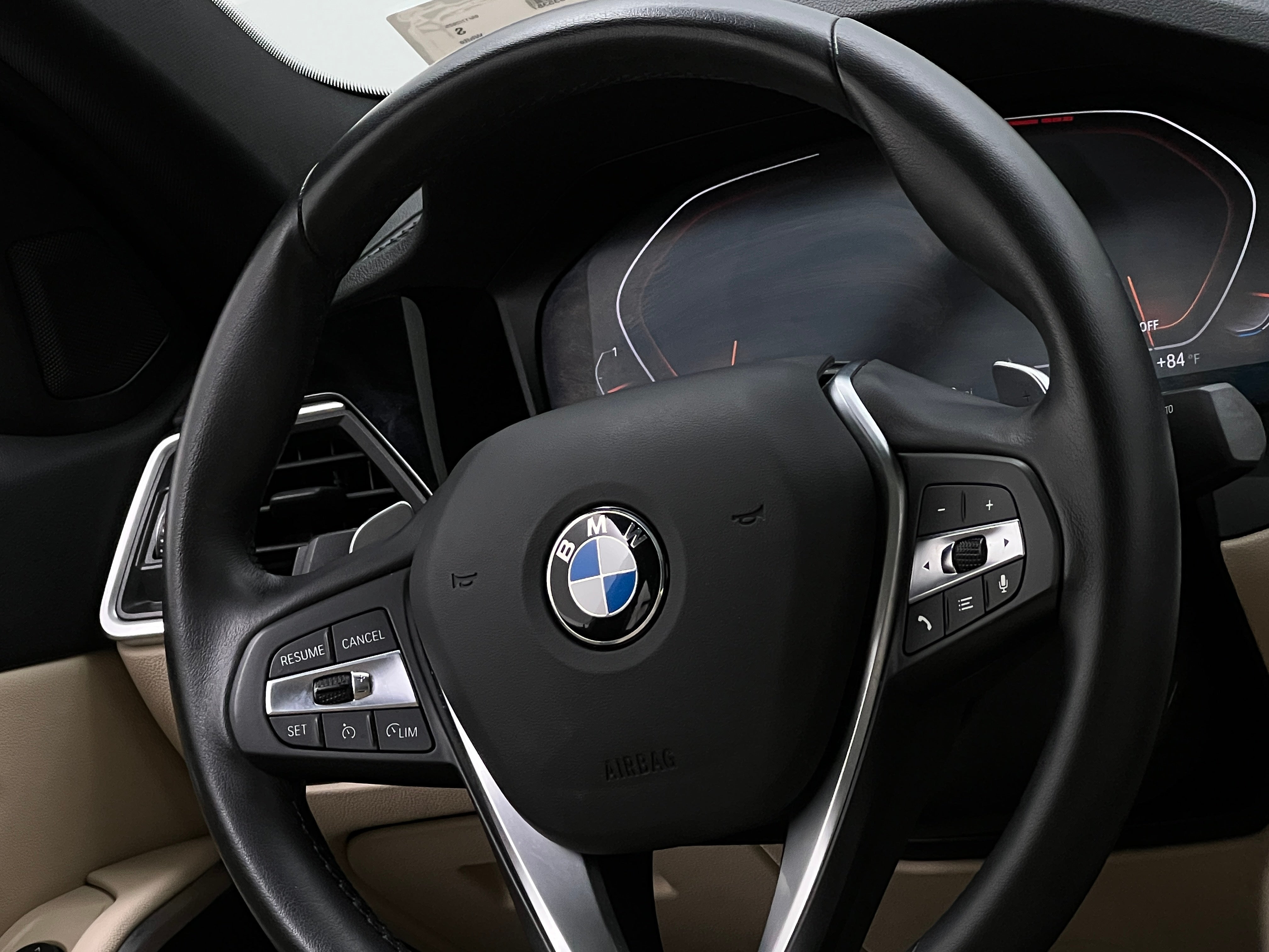 Thumbnail: 2019 BMW 3 Series - 4