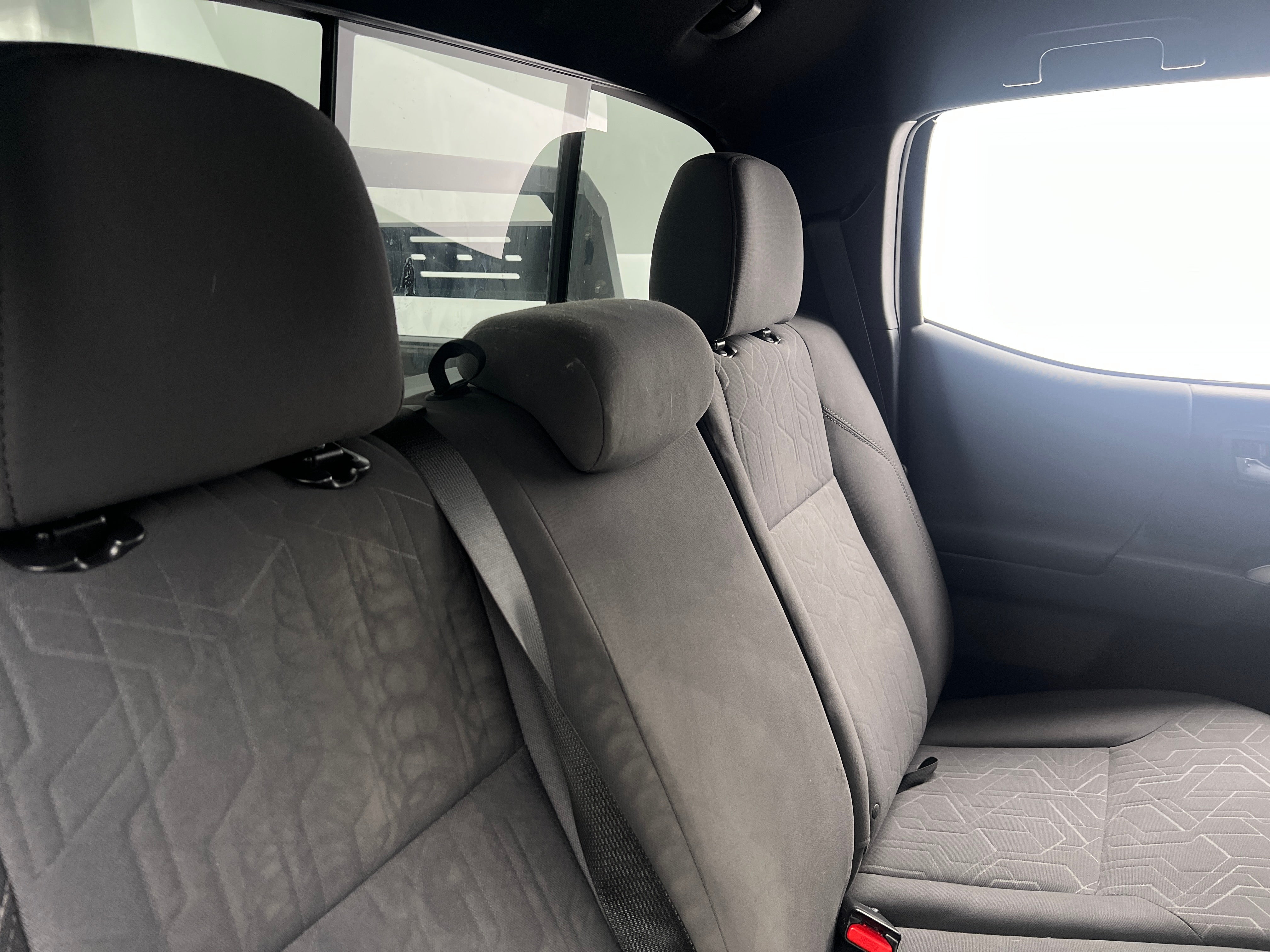 Thumbnail: 2018 Toyota Tacoma - 6