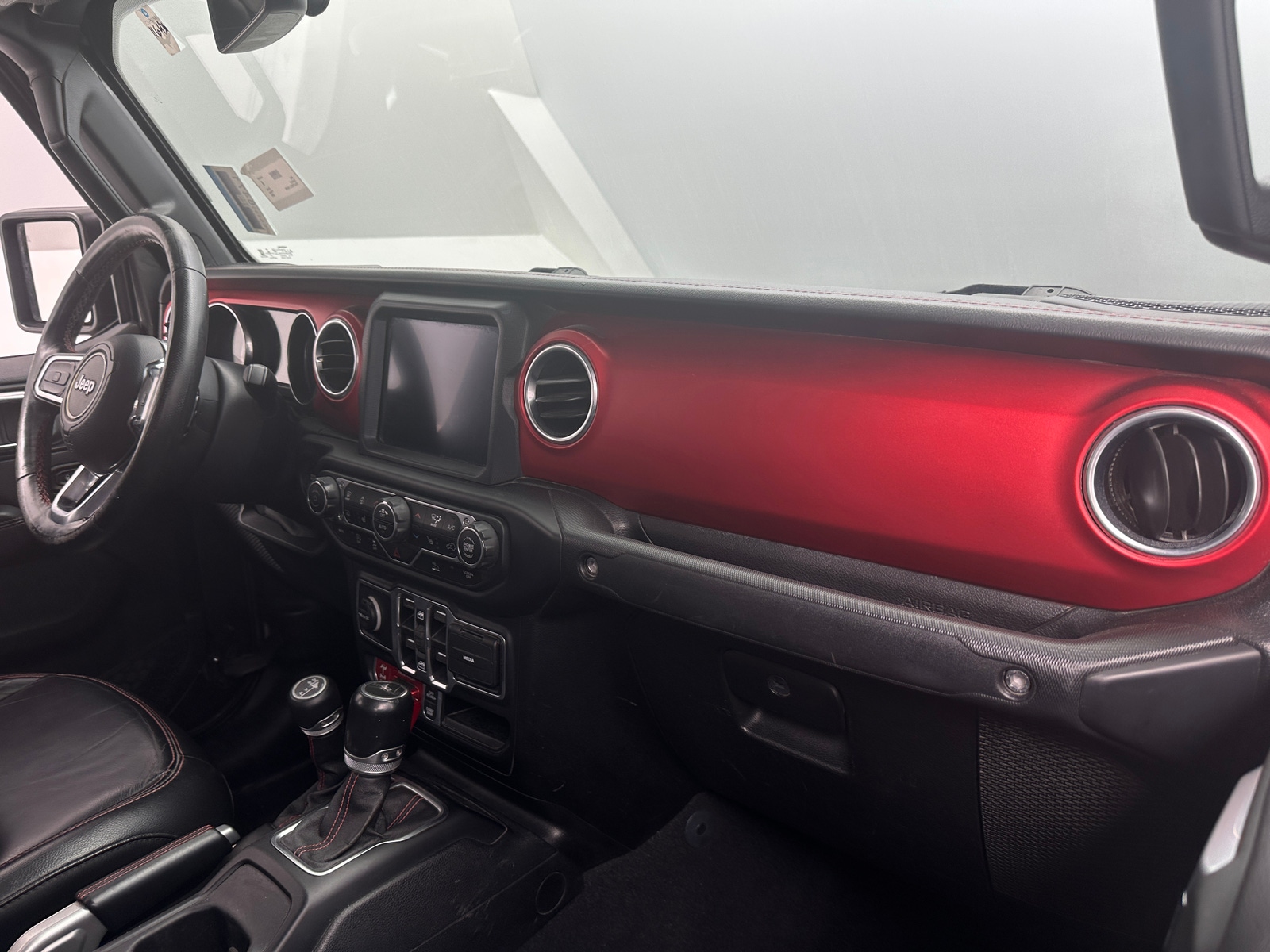 Thumbnail: 2020 Jeep Gladiator - 2