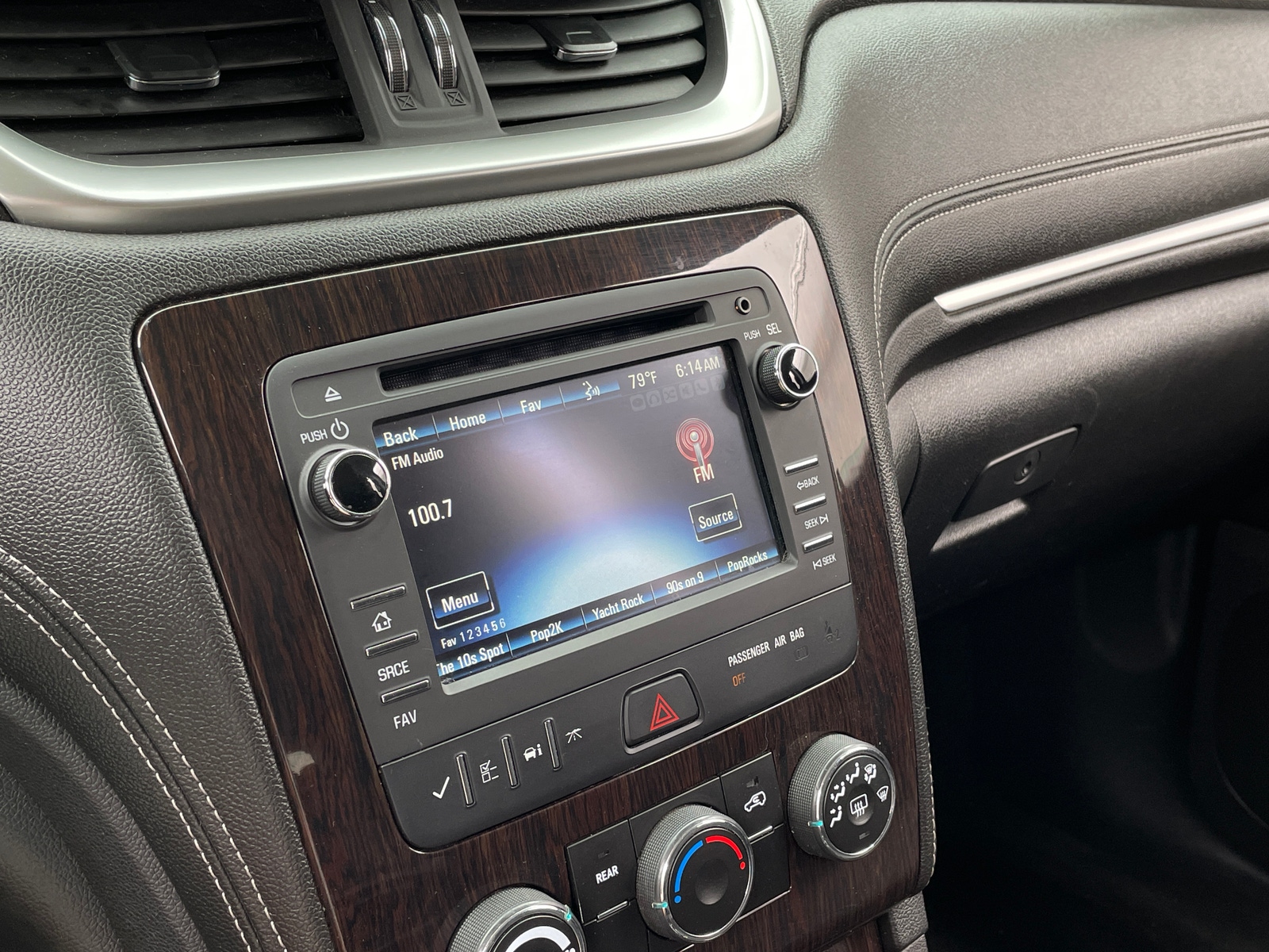 Thumbnail: 2017 Chevrolet Traverse - 4
