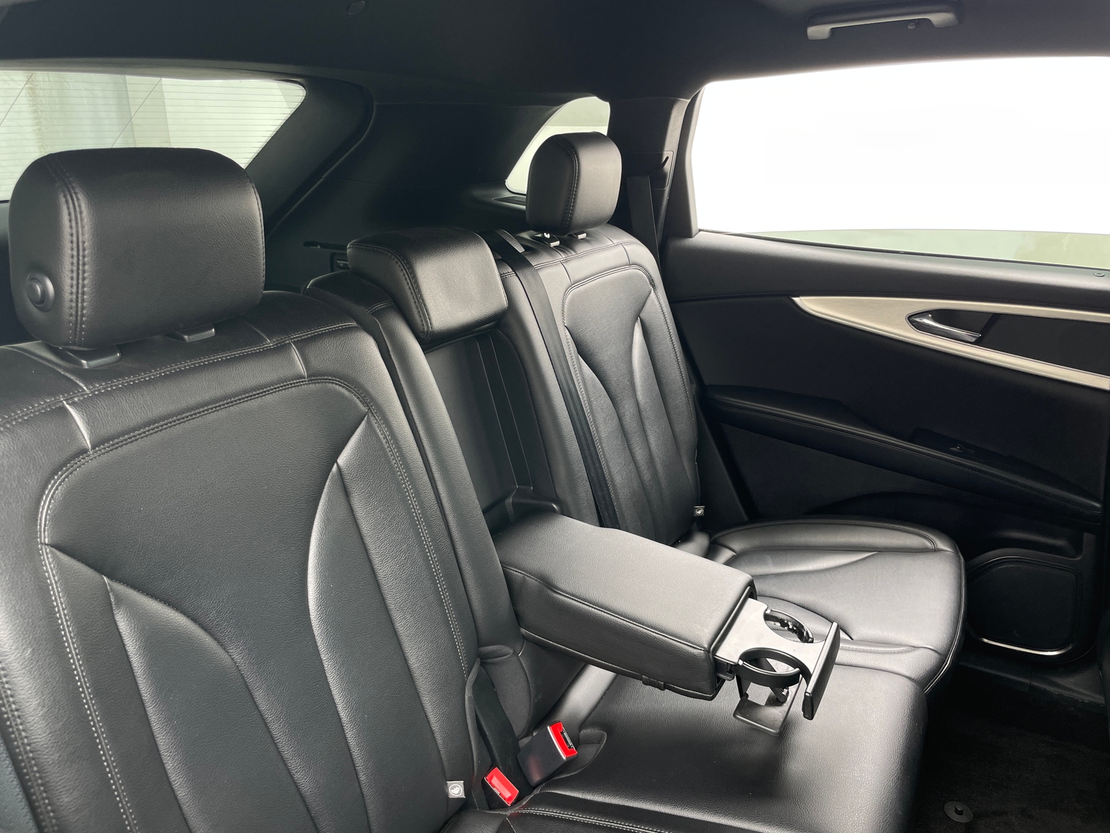 Thumbnail: 2019 Lincoln Nautilus - 6