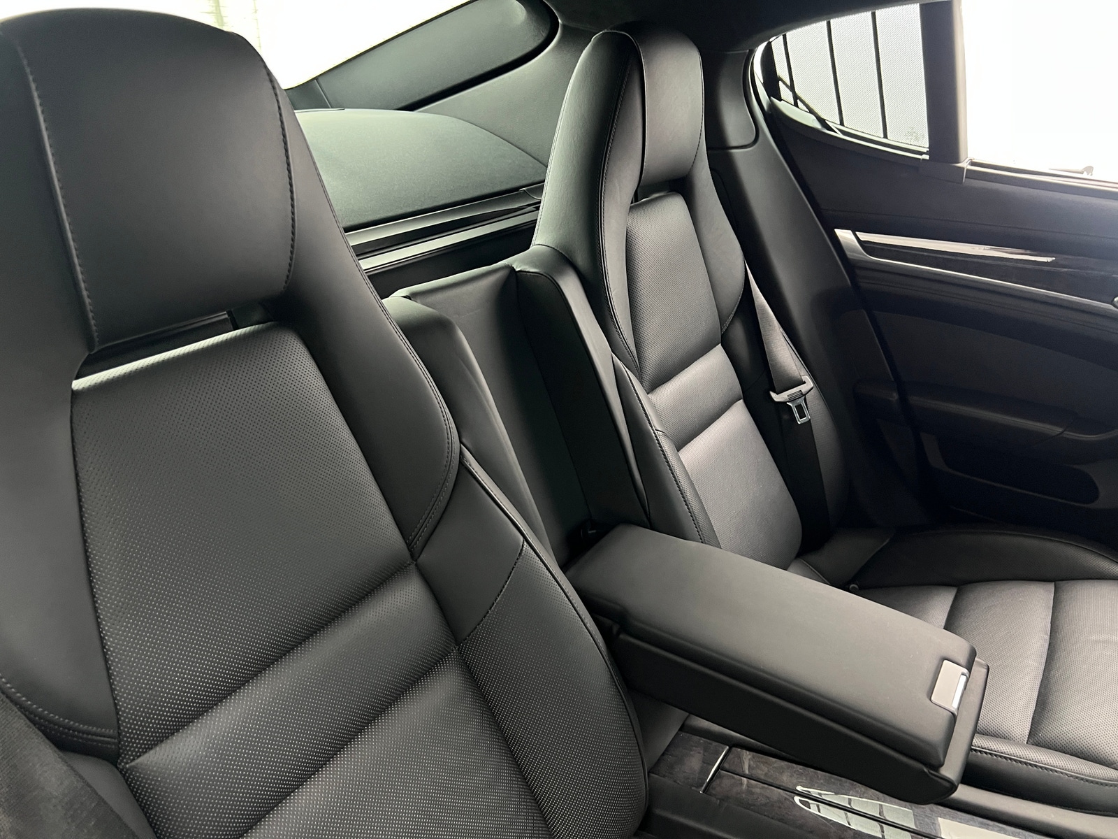 Thumbnail: 2013 Porsche Panamera - 5